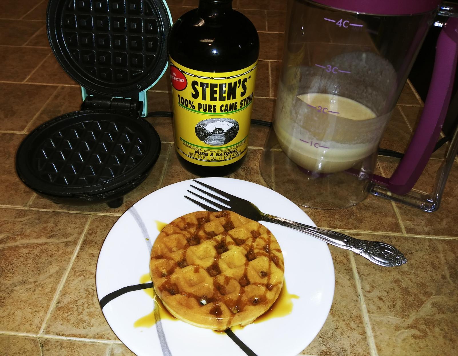 DASH Mini Waffle Maker customer photo 1