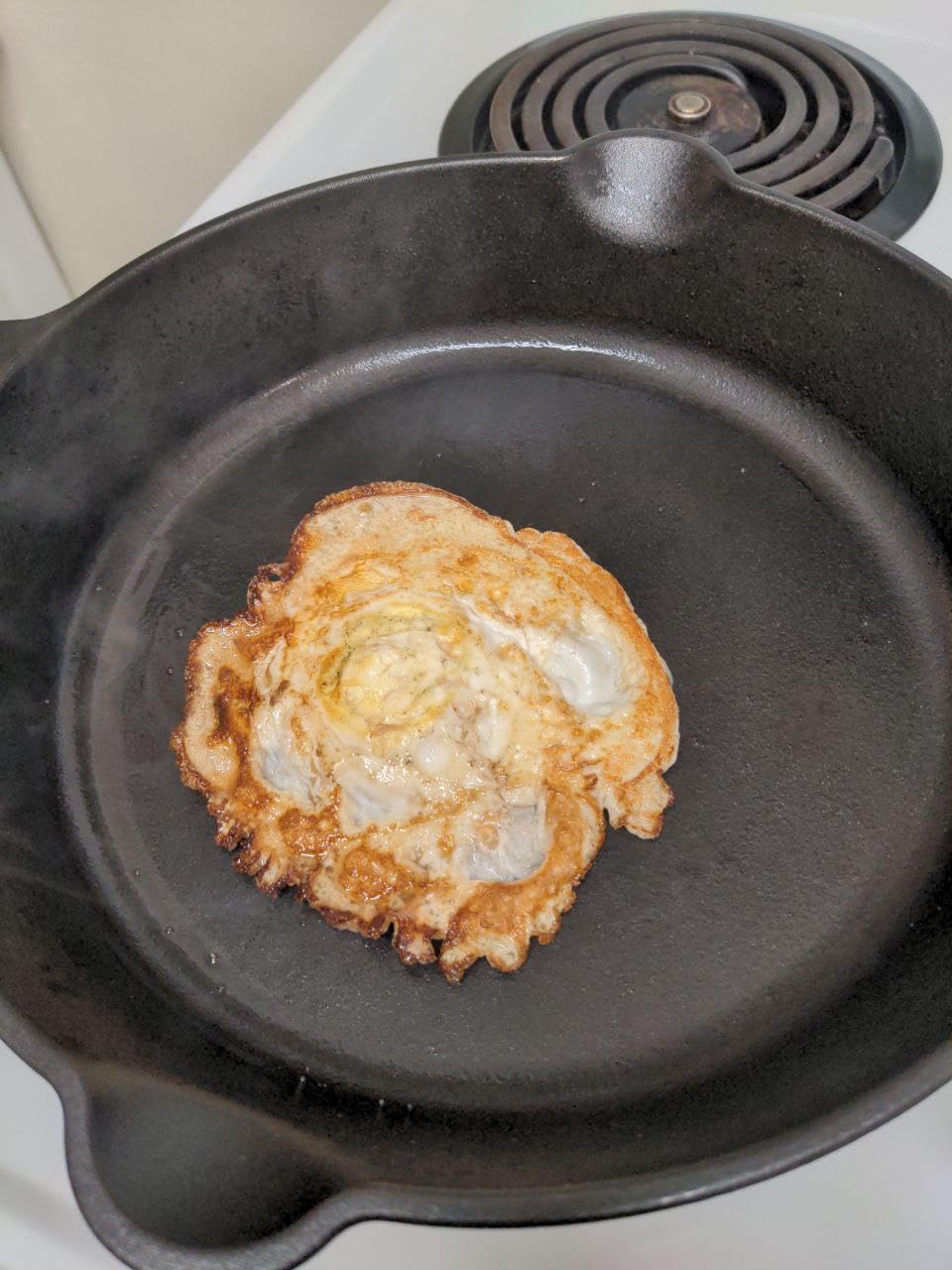 Victoria 10-Inch Cast Iron Skillet, Pre-Seasoned Cast-Iron Frying Pan with Long Handle, Made in Colombia customer photo 2