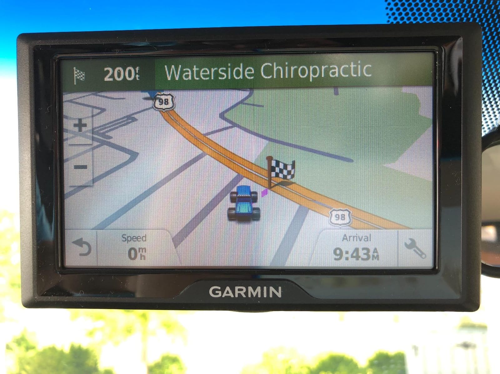 Garmin 010-01532-0C Drive 50 USA LM GPS Navigator System with Lifetime Maps, Spoken Turn-by-Turn Directions, Direct Access, Driver Alerts, and Foursquare Data customer photo 2
