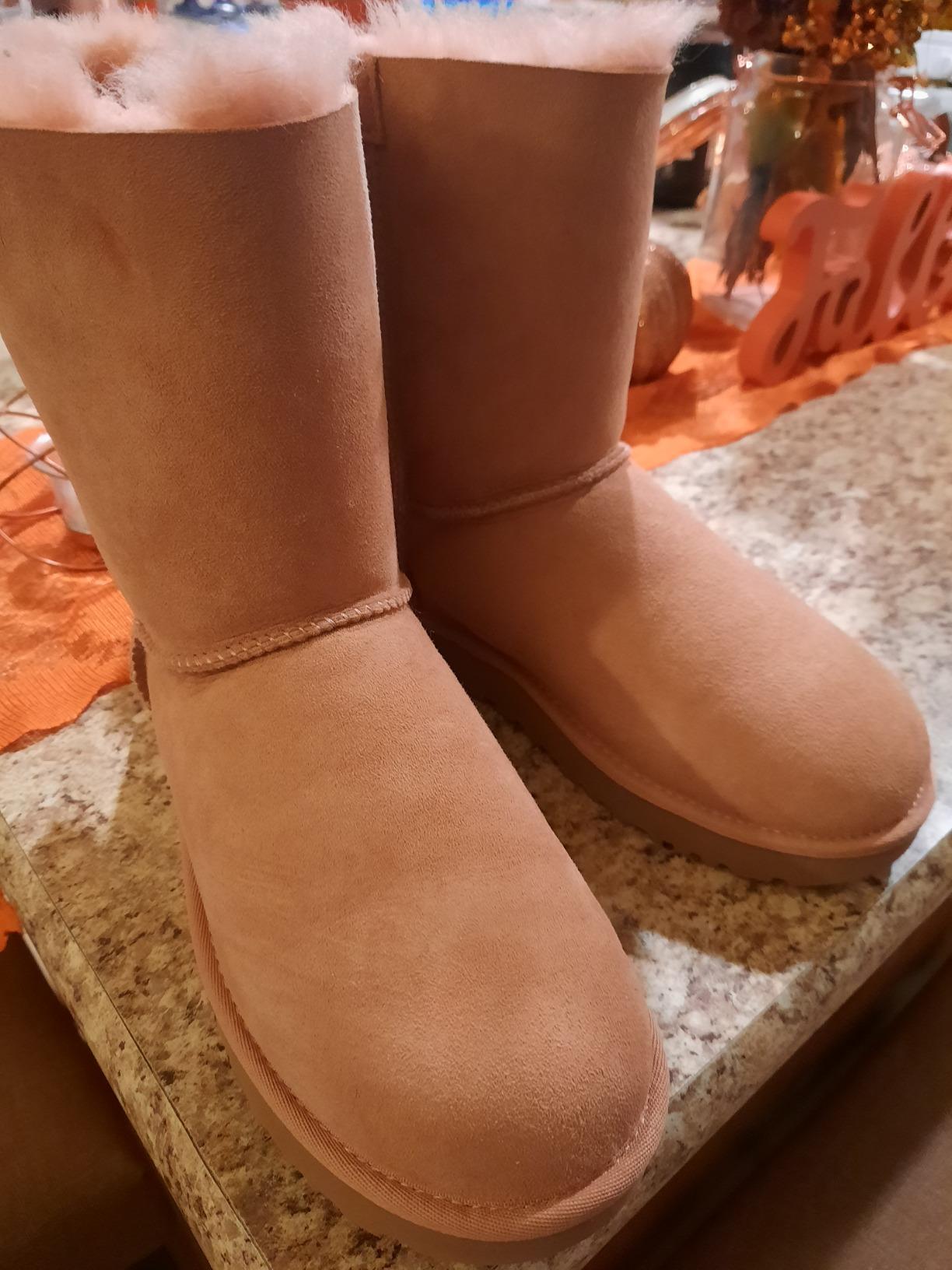 UGG Women's Bailey Bow Ii customer photo 2