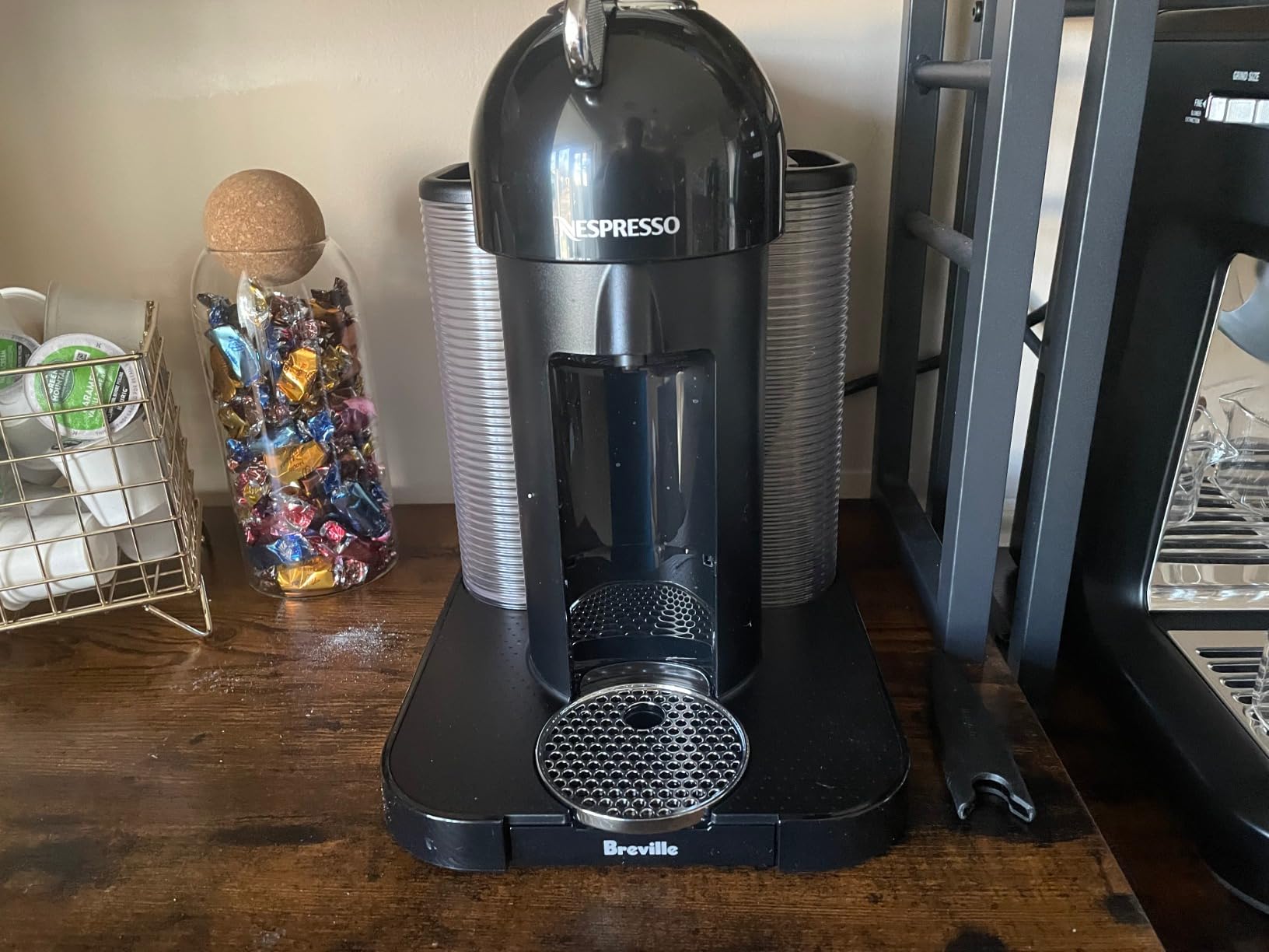Nespresso Vertuo Coffee and Espresso Maker by Breville, Chrome with Aeroccino Milk Frother customer photo 2