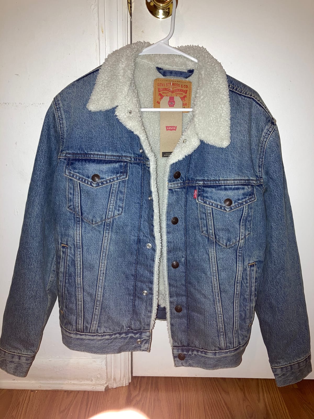 Levi's Sherpa Trucker Jacket customer photo 1