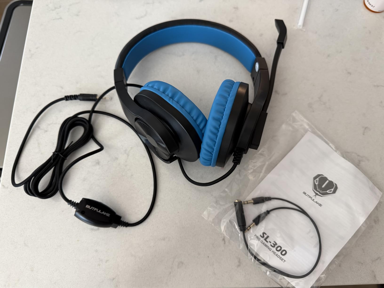 BlueFire Kids Headphones for Online School, Children, Teens, Boys, Girls, 3.5mm Stereo Over-Ear Gaming Headphone with Microphone and Volume Control for PS4, PS5, New Xbox One(Blue) customer photo 2