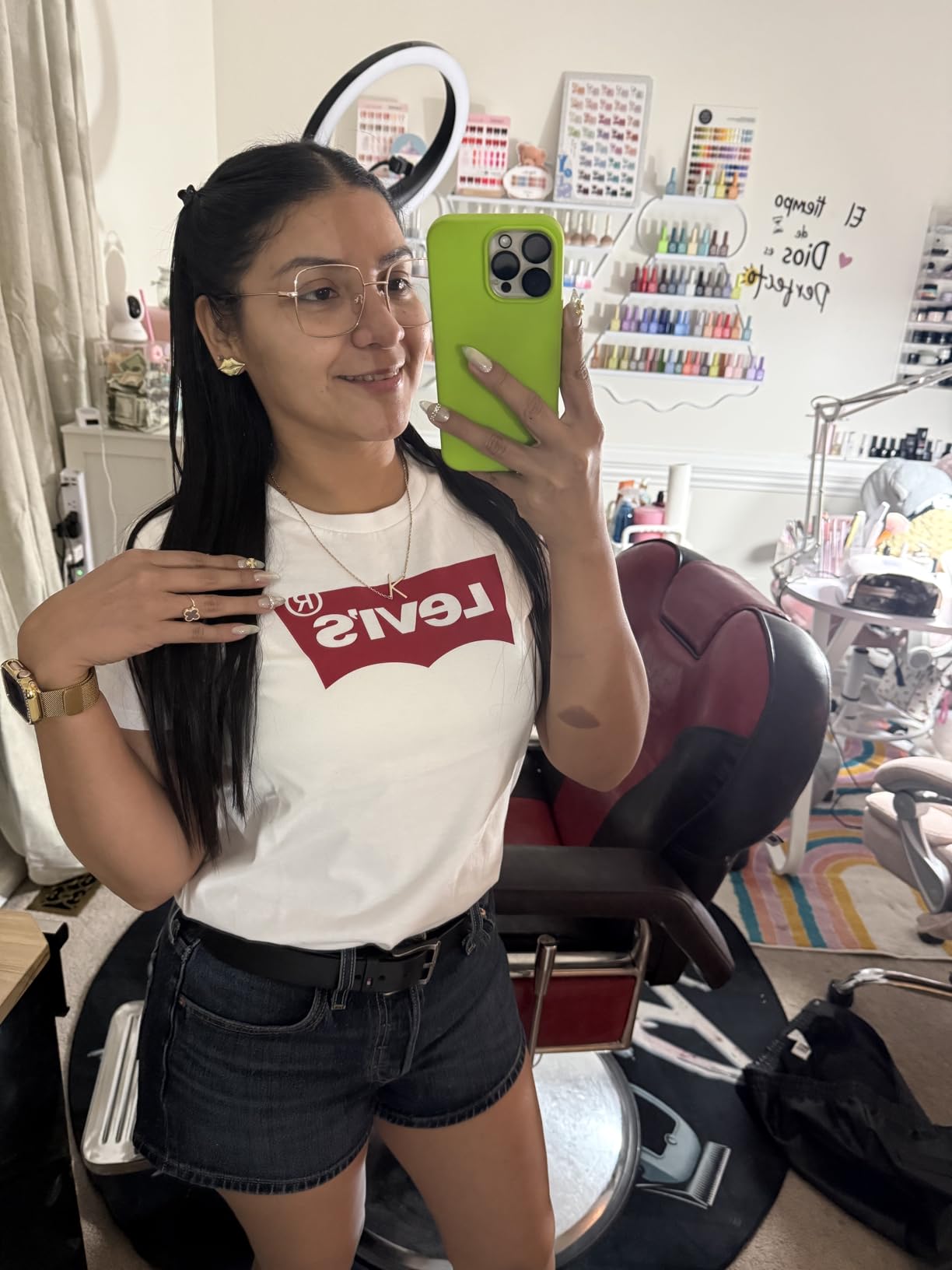 Levi's Perfect Crewneck Tee customer photo 1