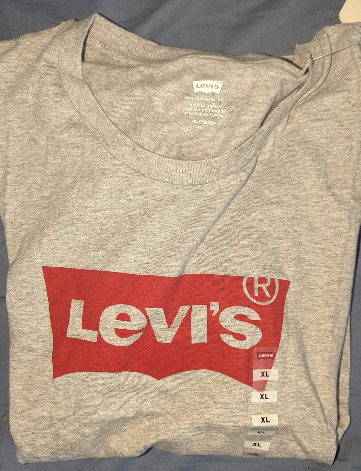 Levi's Perfect Crewneck Tee customer photo 2
