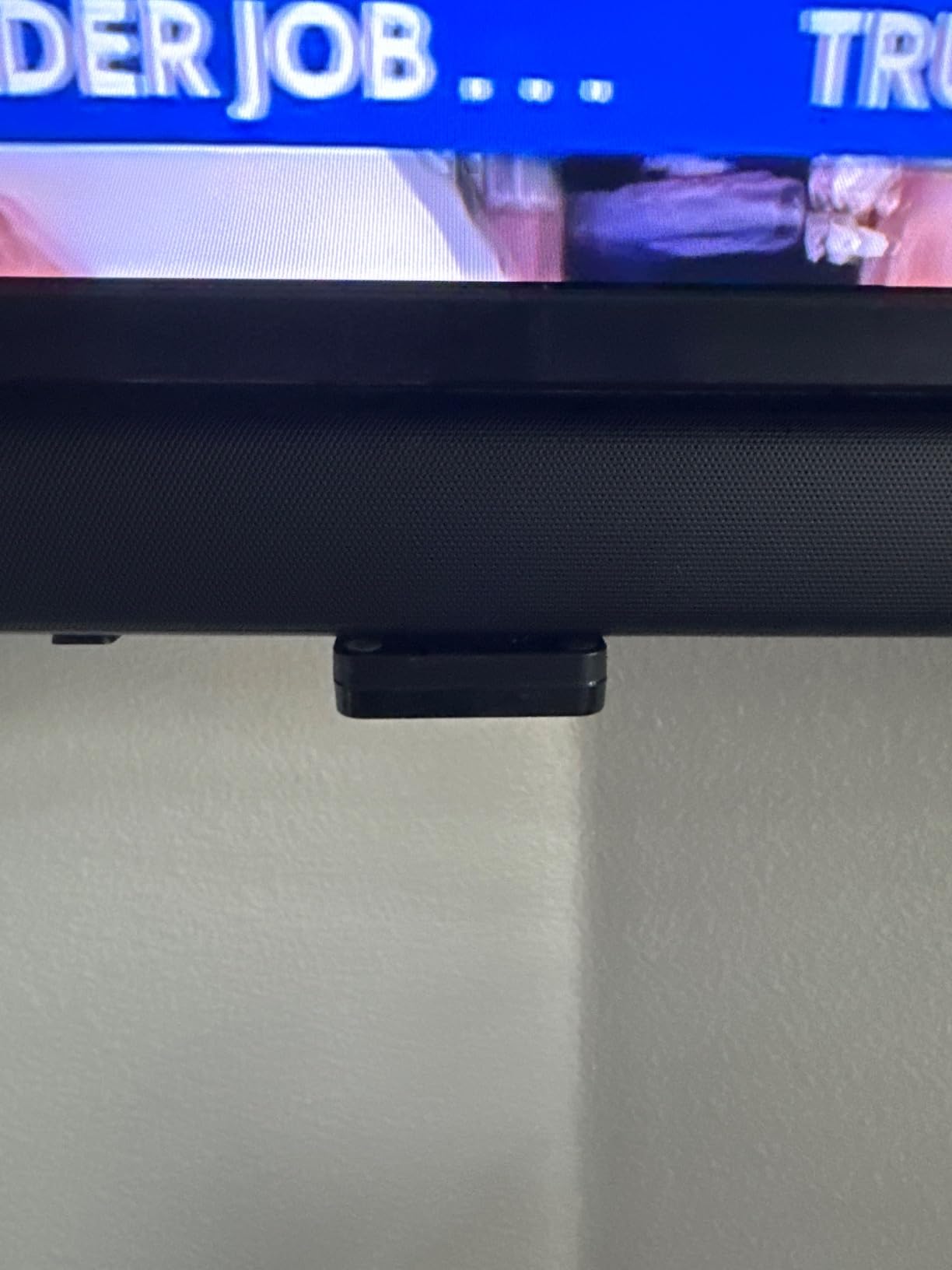 Avantree Audikast Plus - Bluetooth 5.3 TV Transmitter, Dual Link, 100ft customer photo 2