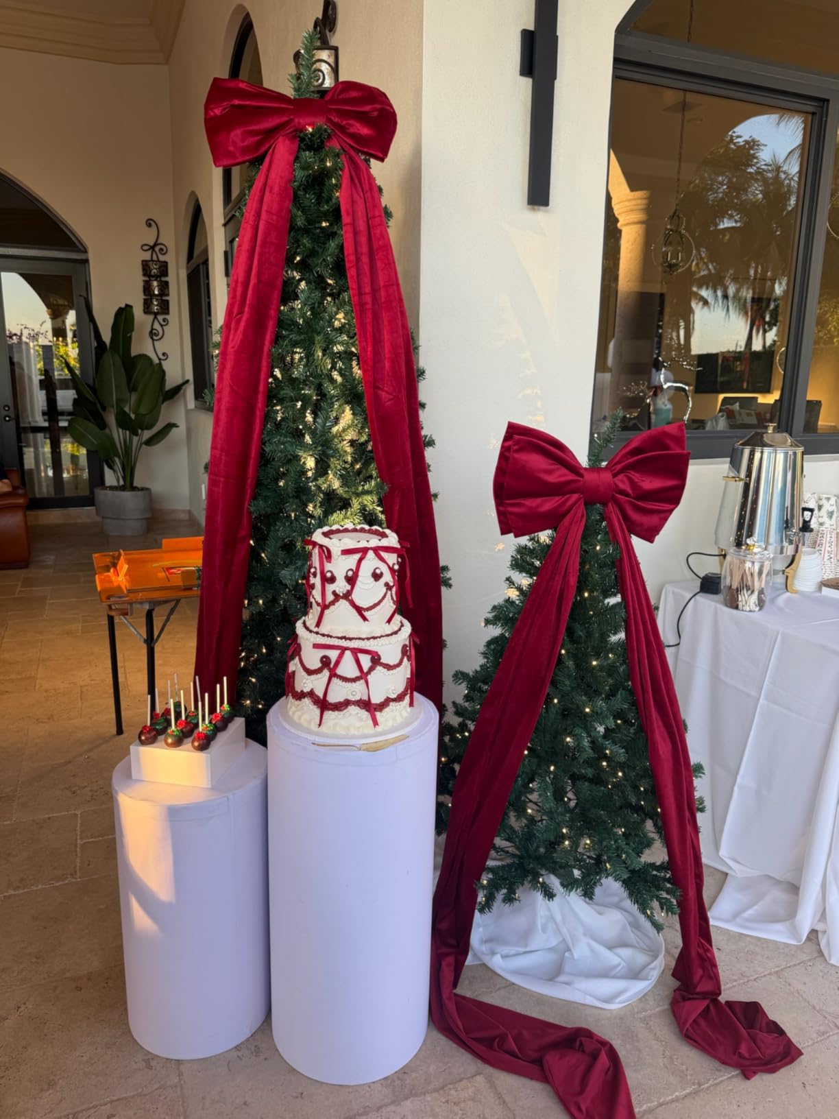 Best Choice Products 6ft Artificial Christmas Tree with LED Twinkling Lights, Pre-Lit Spruce Realistic Holiday Xmas Décor, 250 Lights, 798 Tips customer photo 1
