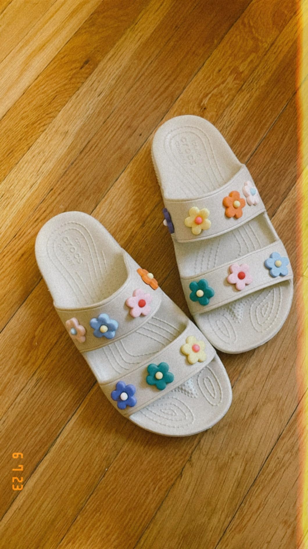 Crocs Classic Sandal customer photo 1