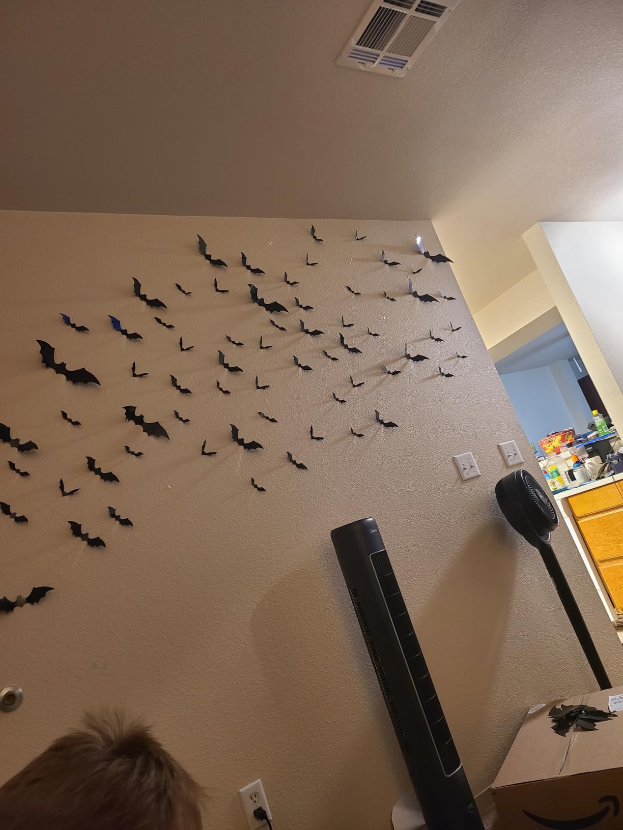 DIYASY Bats Wall Decor, 120 Pcs 3D Bat Halloween Decoration Stickers for Home Decor 4 Size Waterproof Black Spooky Bats for Room Decals customer photo 1
