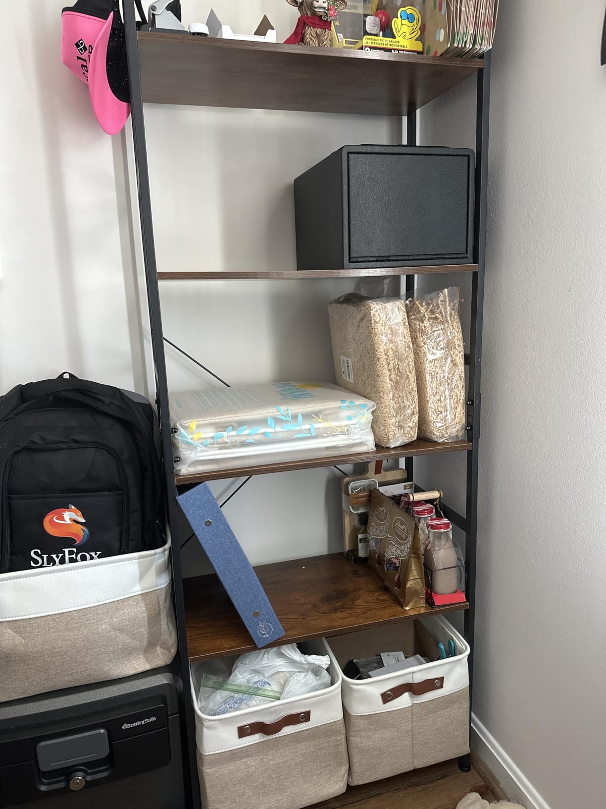 NUMENN 5 Tier Bookshelf, Tall Freestanding Open Storage Bookcase, Vintage customer photo 2