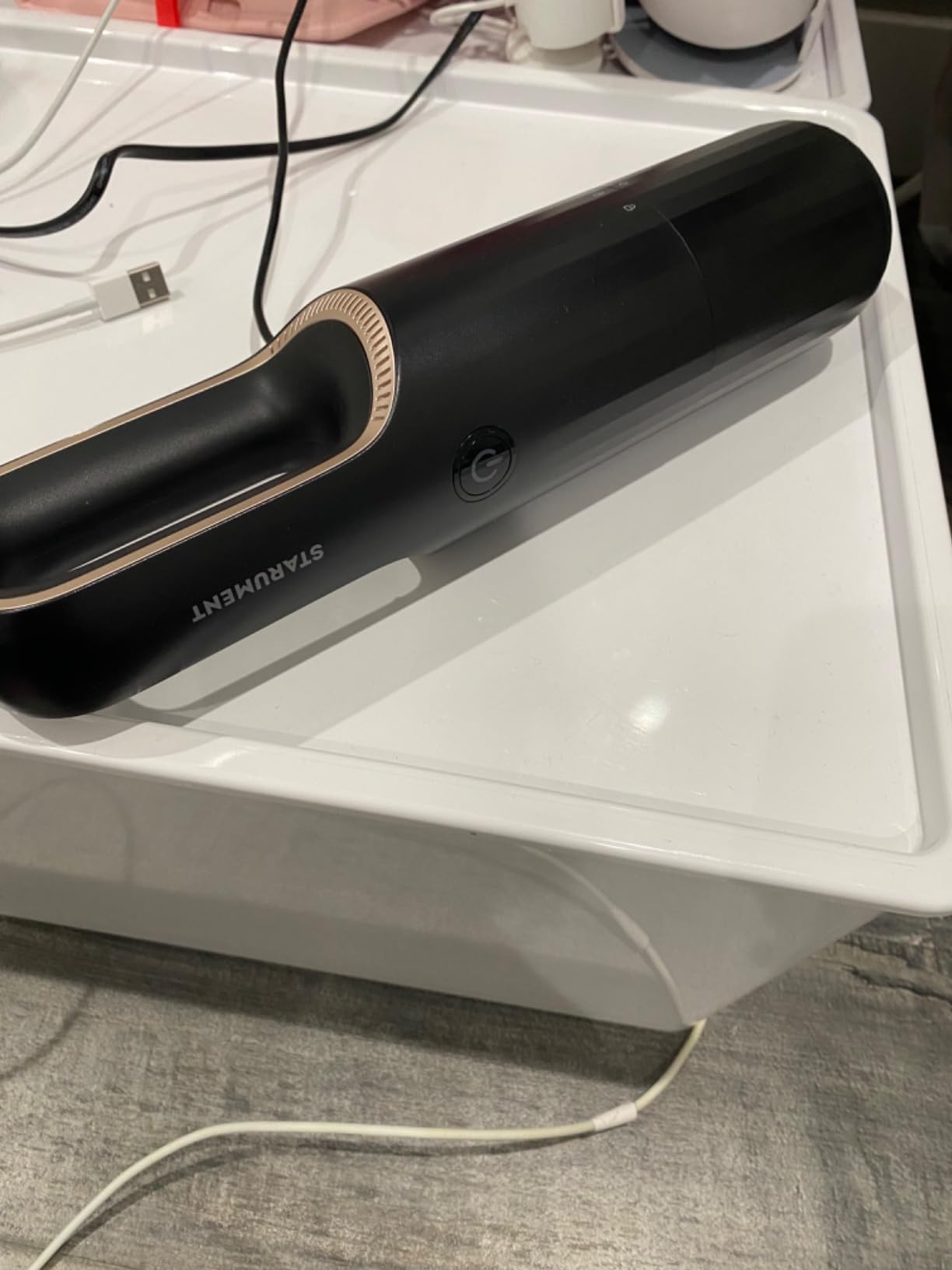 STARUMENT Portable Hand Vacuum Cleaner Handheld Cordless Cleaner for Dust Pet Hair Dirt, Home, Car Interior, Lightweight, Easy to Use, Compact Design Battery Rechargeable with USB-C Cable White customer photo 2