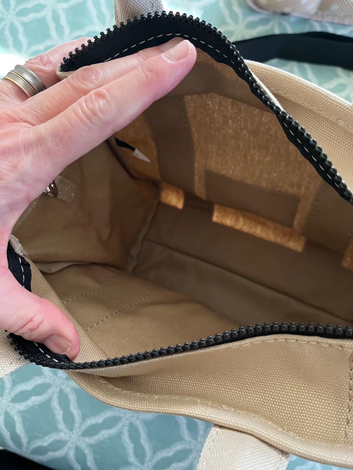 Marc Jacobs Women's The Canvas Small Tote Bag customer photo 1