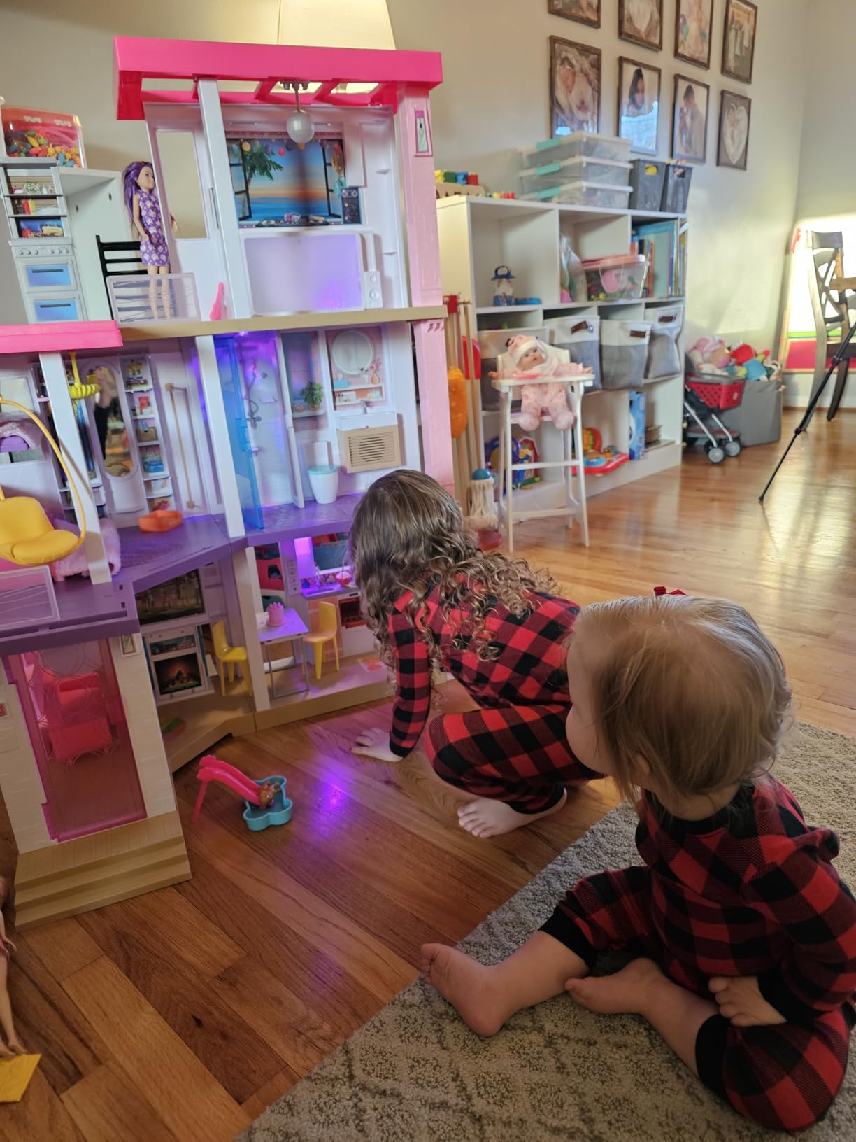 Barbie DreamHouse Dollhouse customer photo 1