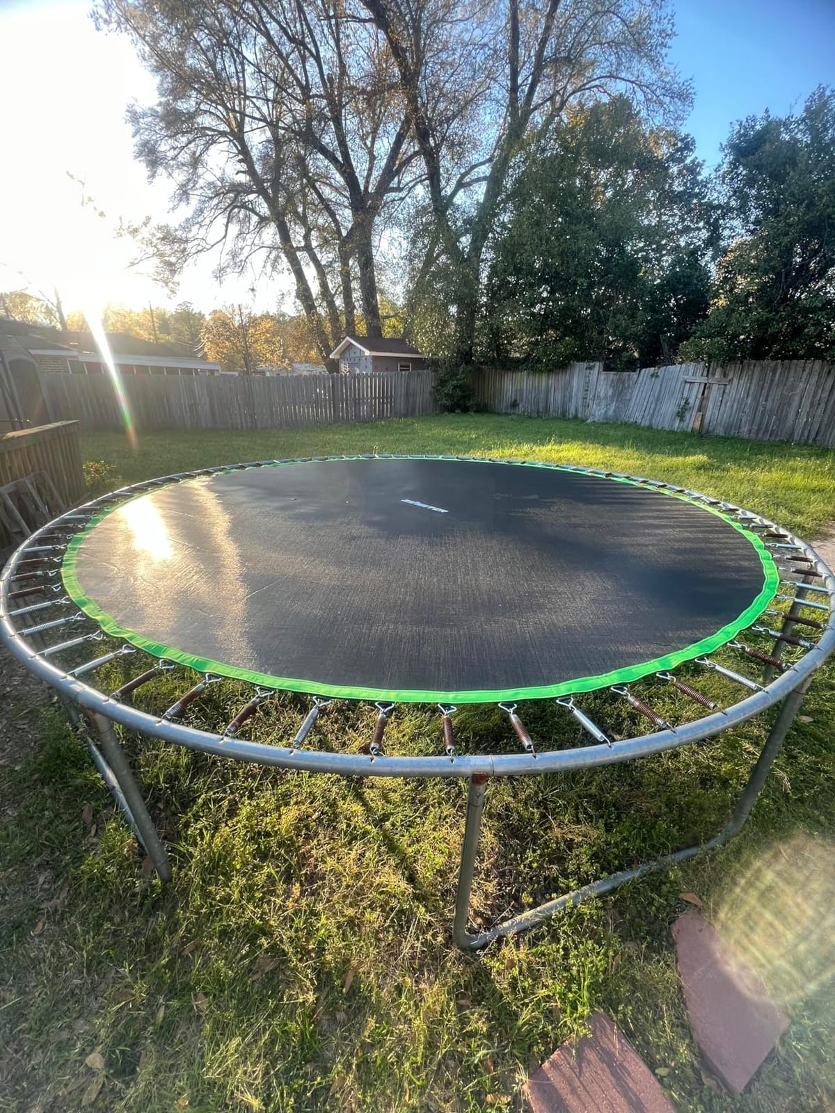 Zoomster Replacement Jumping Mat, Fits 14 ft Round Trampoline Frame with 72 V-Hooks, Using 5.5