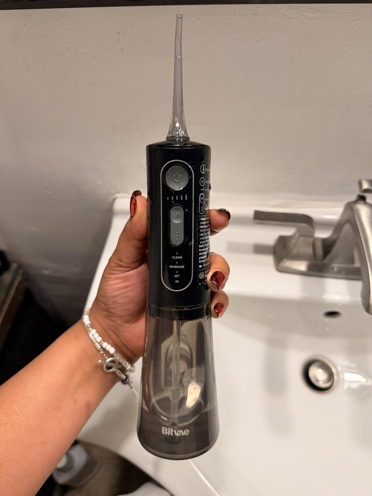 Bitvae Cordless Flosser customer photo 1