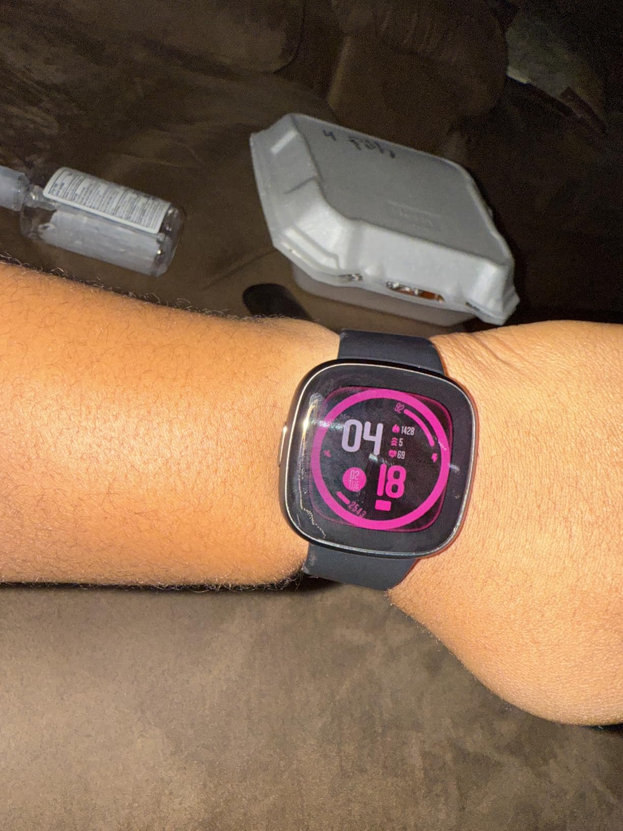 Fitbit Versa 4 customer photo 2