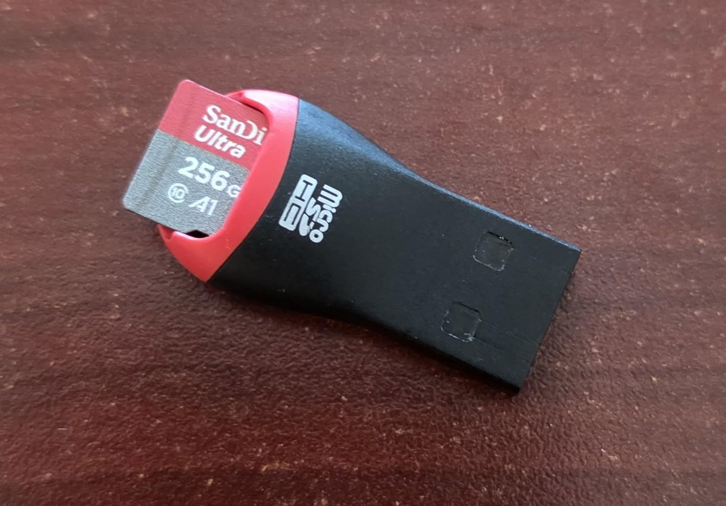 SANDISK 256GB Ultra microSD Card + Adapter, Up to 150MB/s Read Speeds customer photo 1