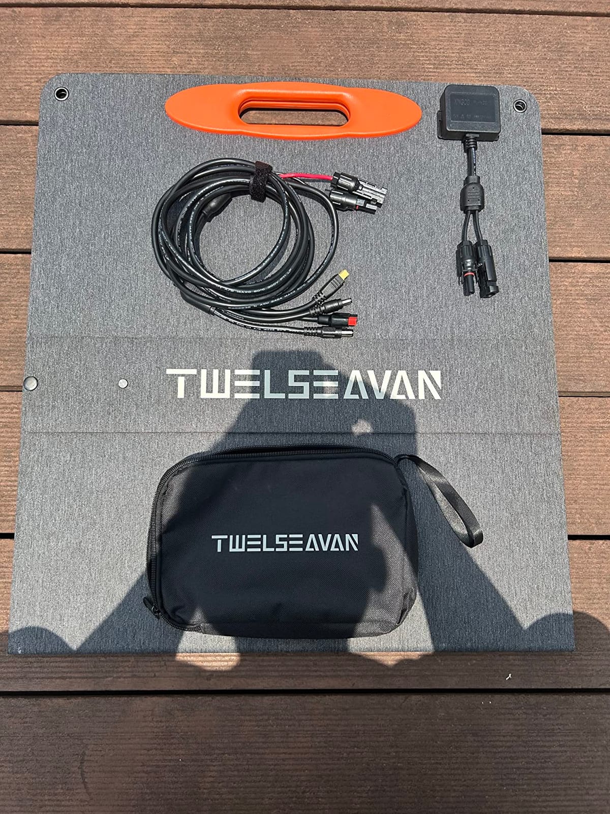 TWELSEAVAN 150W Portable Solar Panel for Power Station Jackery RV Outdoor customer photo 1