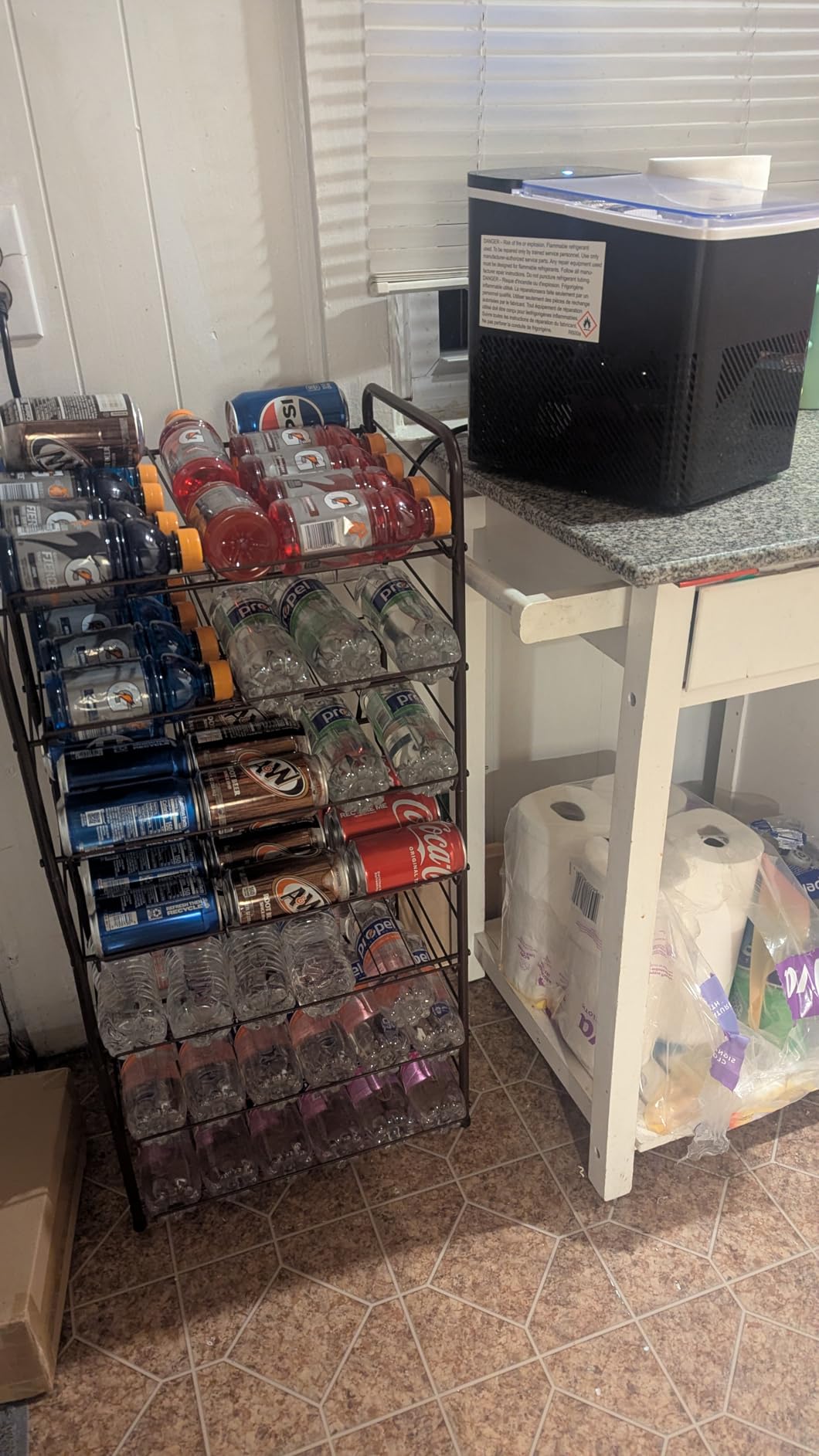 Vrisa Can Organizer for Pantry Soda Can Storage Dispenser Holder, Silver customer photo 1