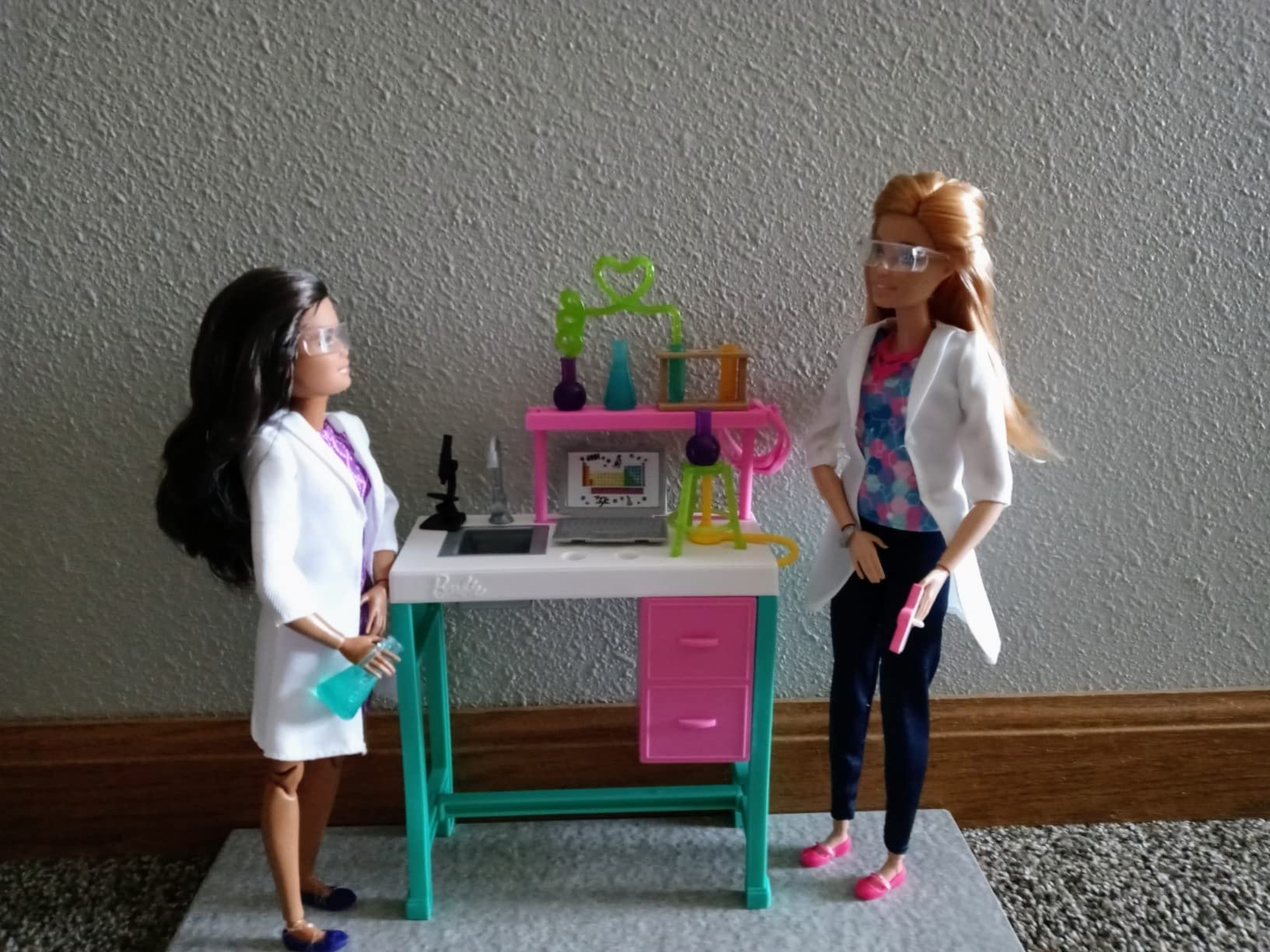 Barbie Science Lab Playset customer photo 2