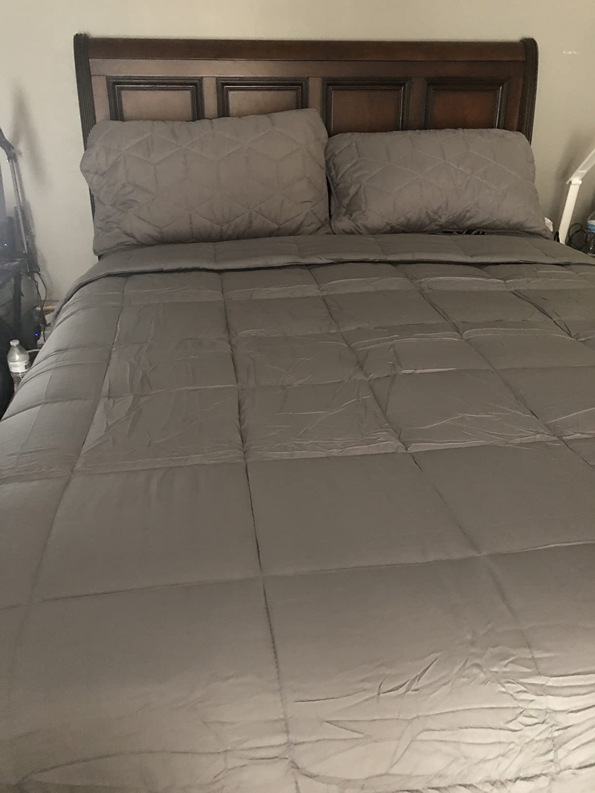 100% Viscose from Bamboo Cooling Comforter Queen Size for Hot Sleepers, Breathable Summer Duvet Insert, Hypoallergenic Cloud Soft Silky Marshmallow Puff Feel, All Season (88x88 Inches, Grey) customer photo 2