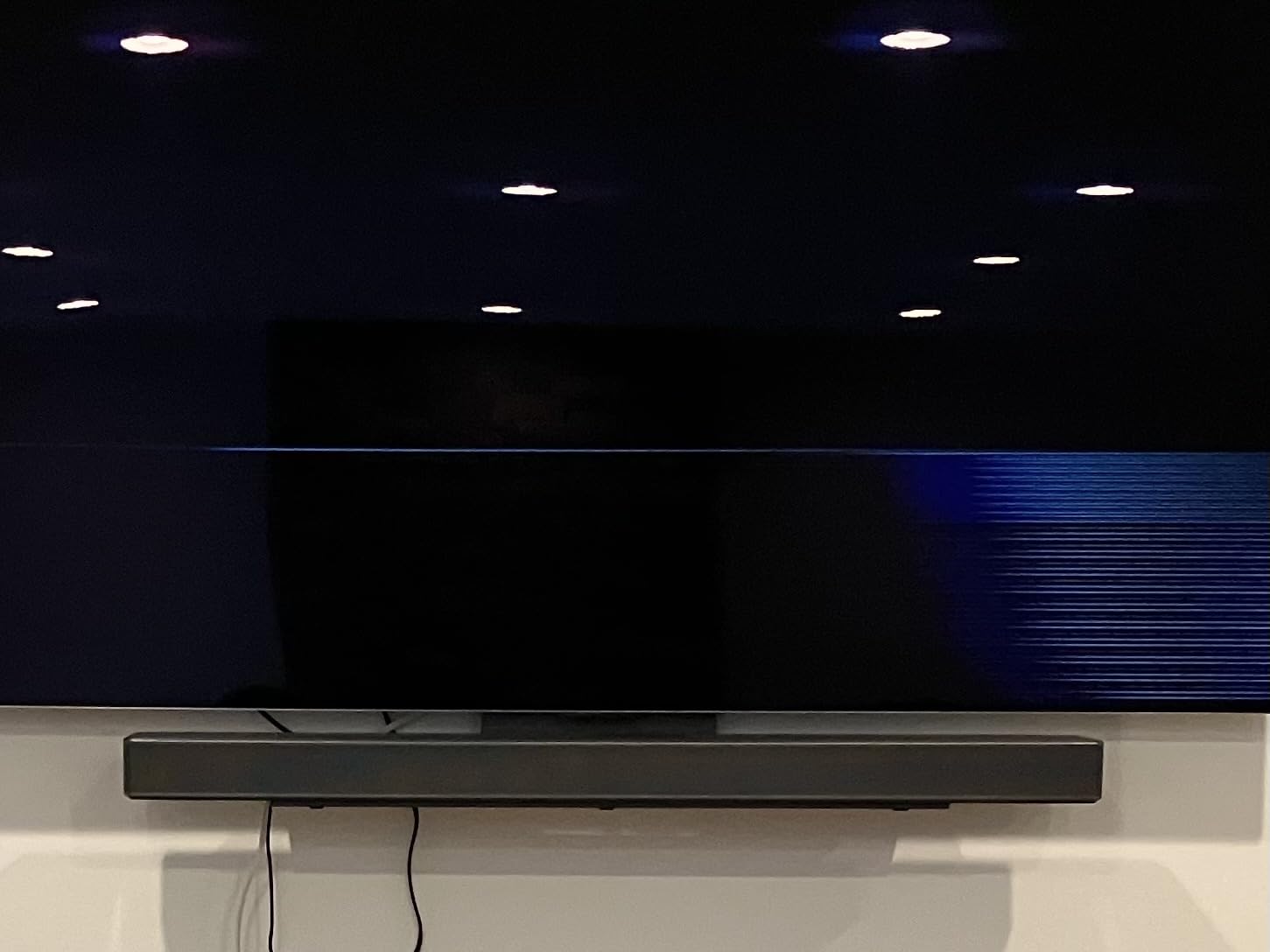 LG OLED77C3PUA 77-inch C3 customer photo 2