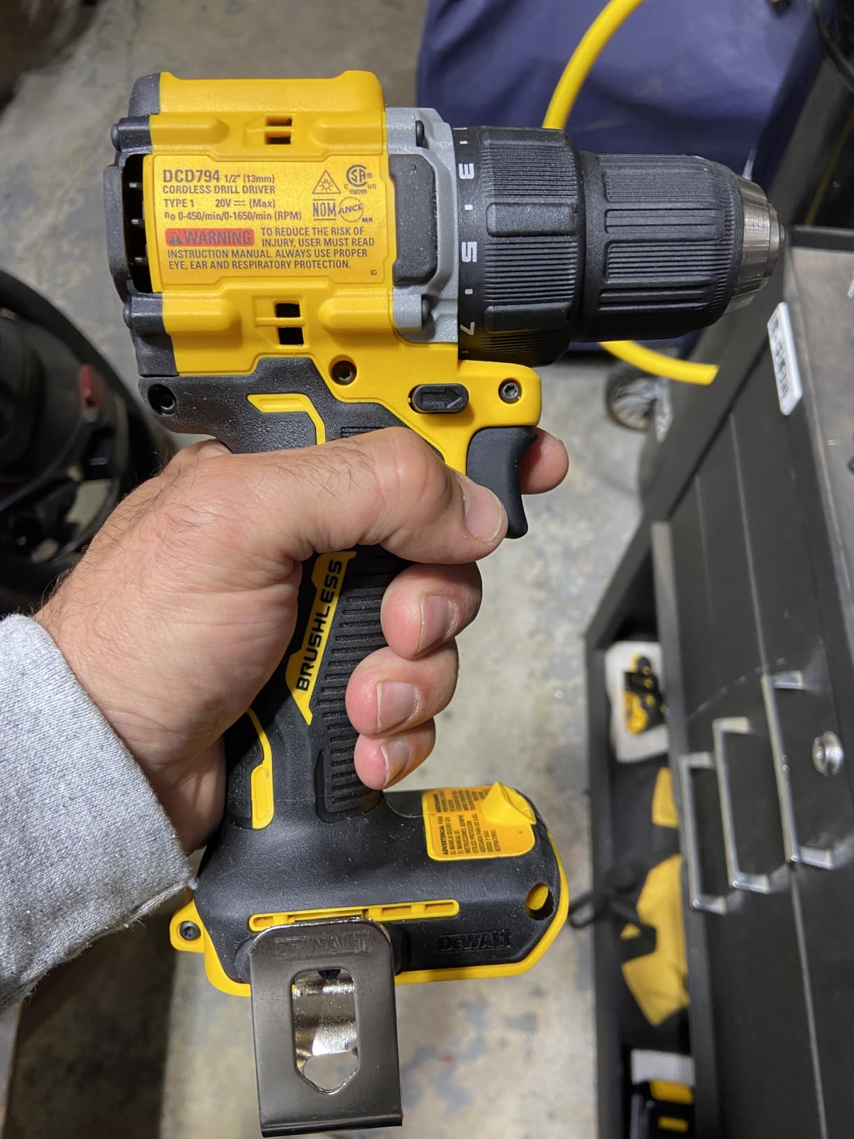 Dewalt DCD794B 20V MAX ATOMIC COMPACT SERIES Brushless Lithium-Ion 1/2 in. Cordless Drill Driver (Tool Only) customer photo 1