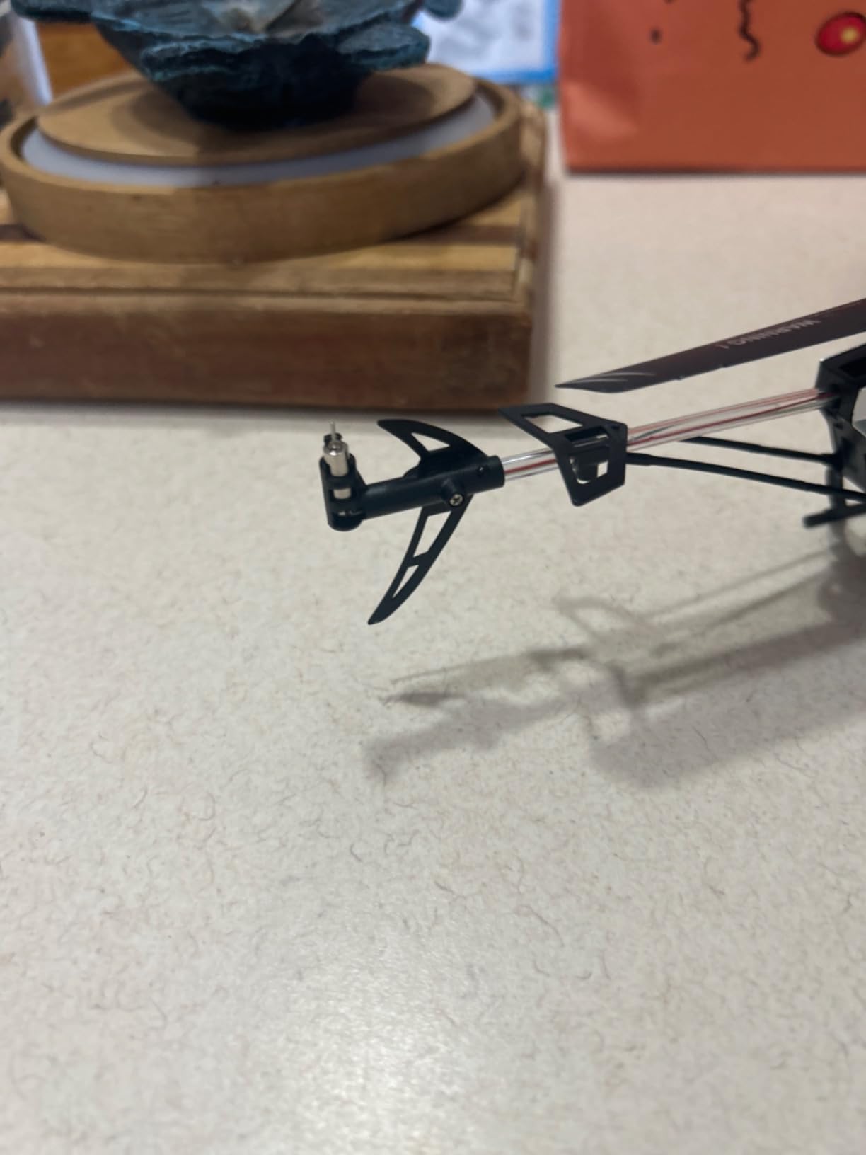 BUSSGO RC Helicopter, Remote Control Helicopter for Kids customer photo 1