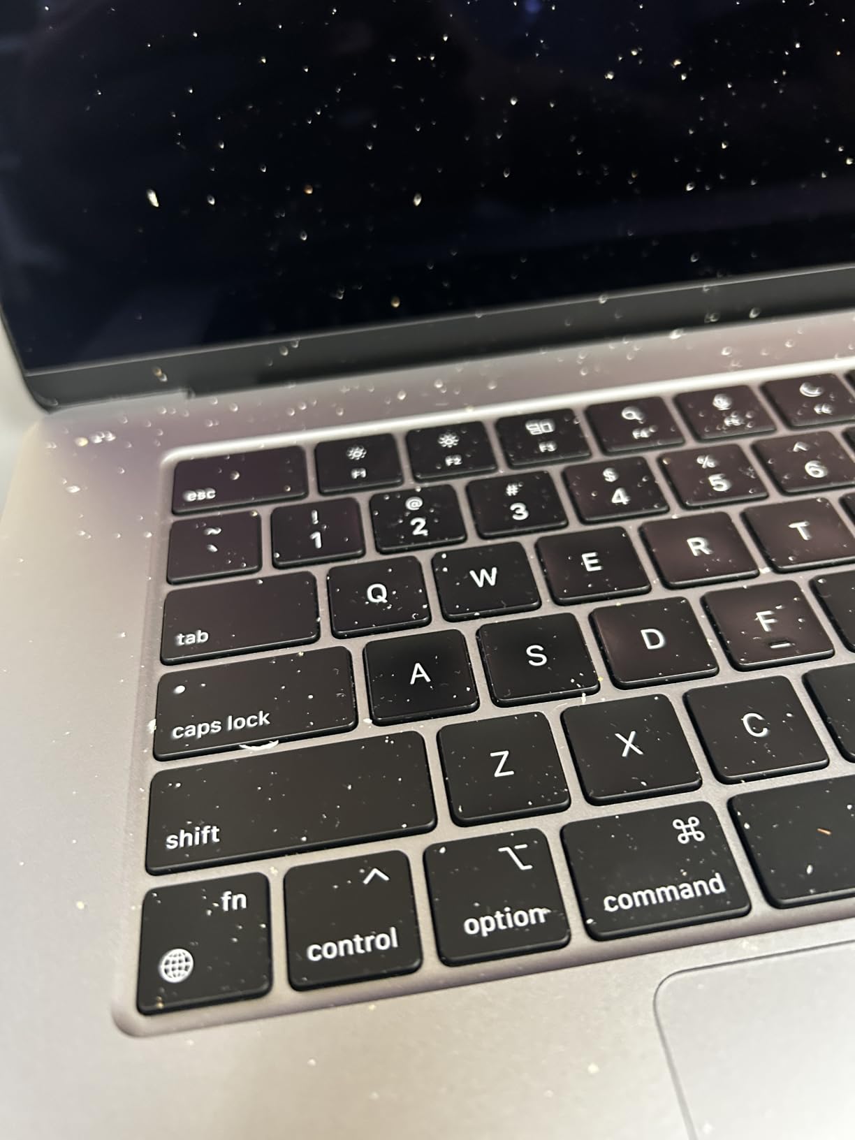 2023 Apple MacBook Air with Apple M2 Chip with 8-Core CPU/10-Core GPU (15-inch, 8GB RAM, 256GB SSD Storage) (QWERTY English) Midnight (Renewed) customer photo 1