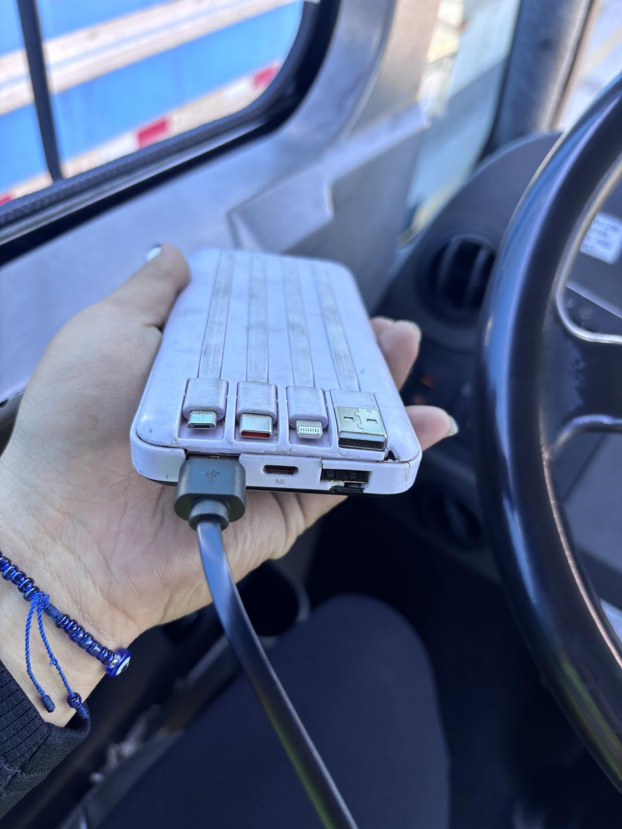 charmast Portable Charger Built-in Cables, 20000mAh Power Bank 6-Output customer photo 2