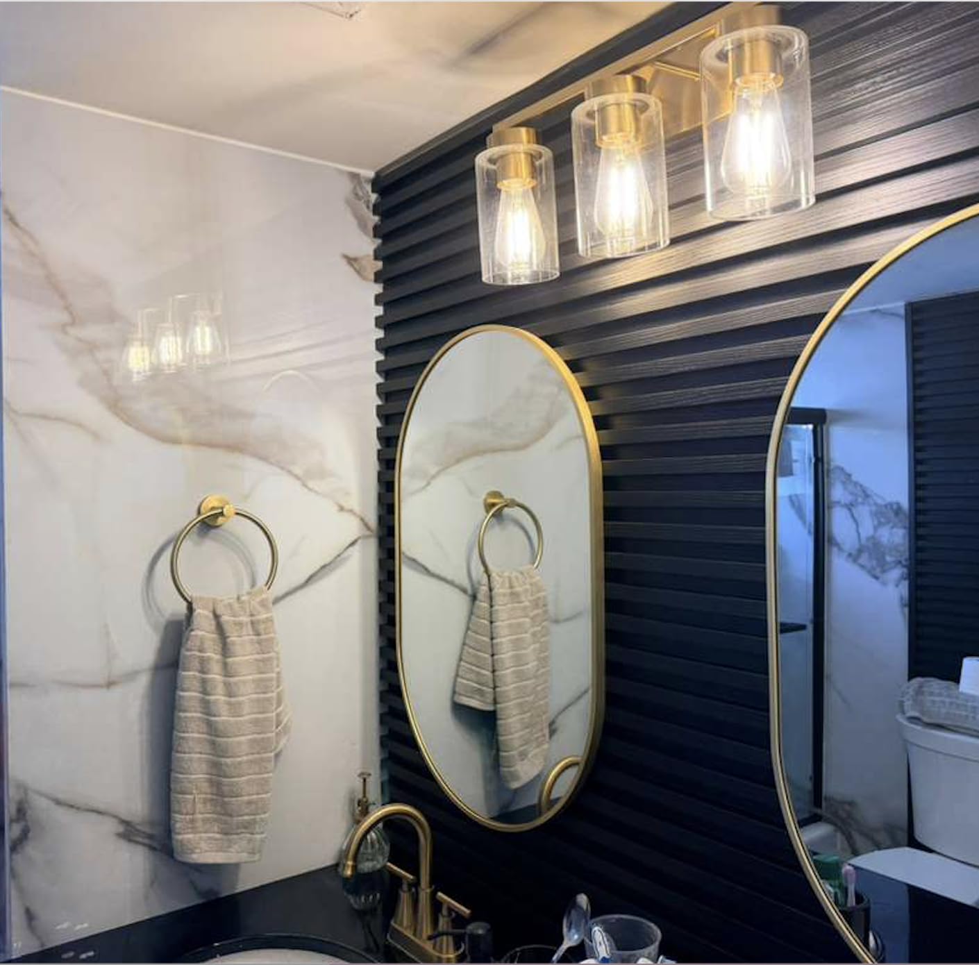 3-Light Bathroom Vanity Light, Modern Brushed Gold Wall Lights with Clear Glass Shades, Bathroom Wall Sconce Lamp for Mirror Living Room Bedroom Hallway customer photo 1