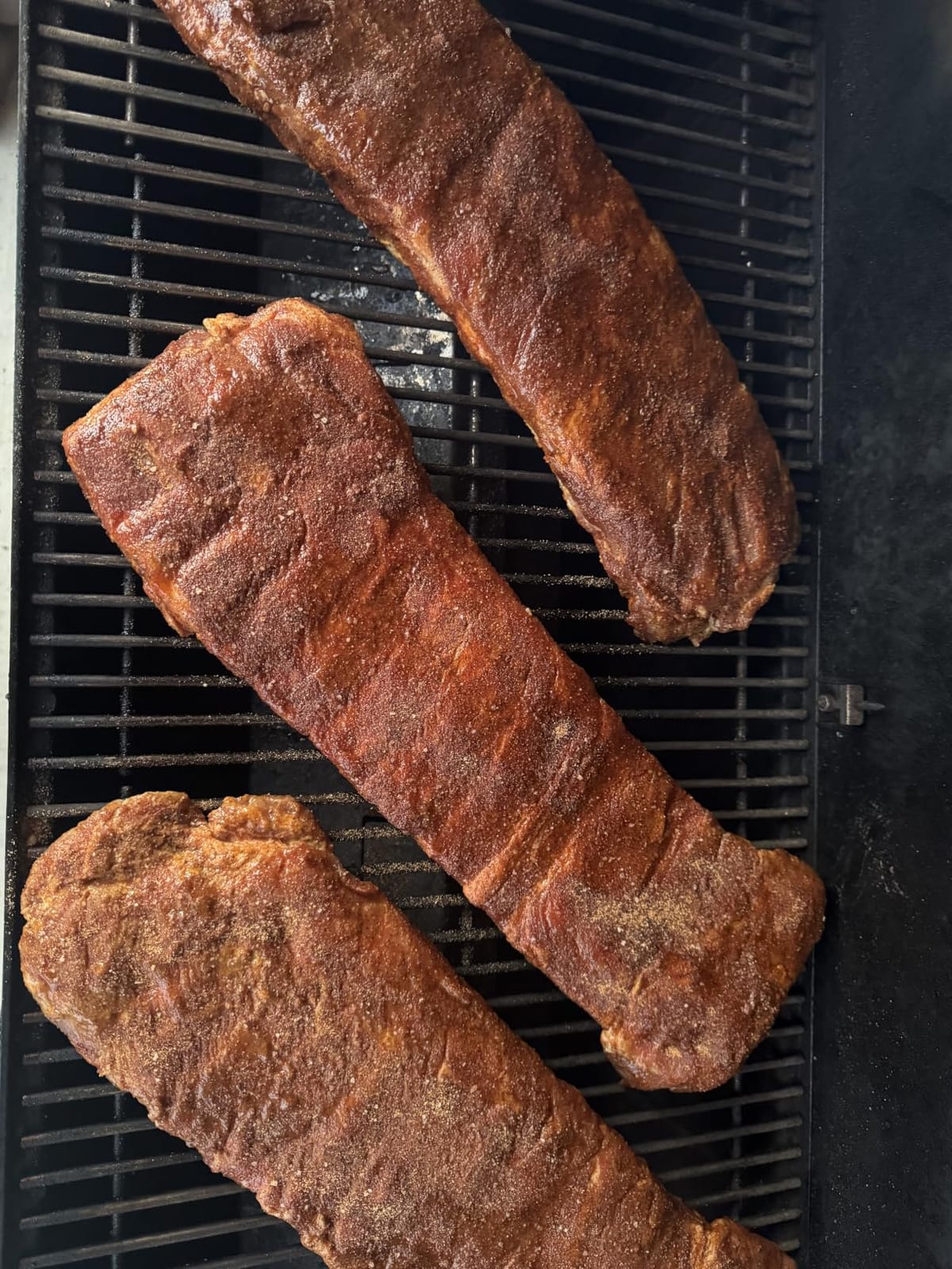 Weber Searwood™ XL 600 Wood Pellet Smoker Grill, 36 inches – Wi‑Fi & Bluetooth‑Enabled Outdoor Grill for Smoking, Searing, Rapid React PID & Cooking up to 600°F, Black customer photo 2
