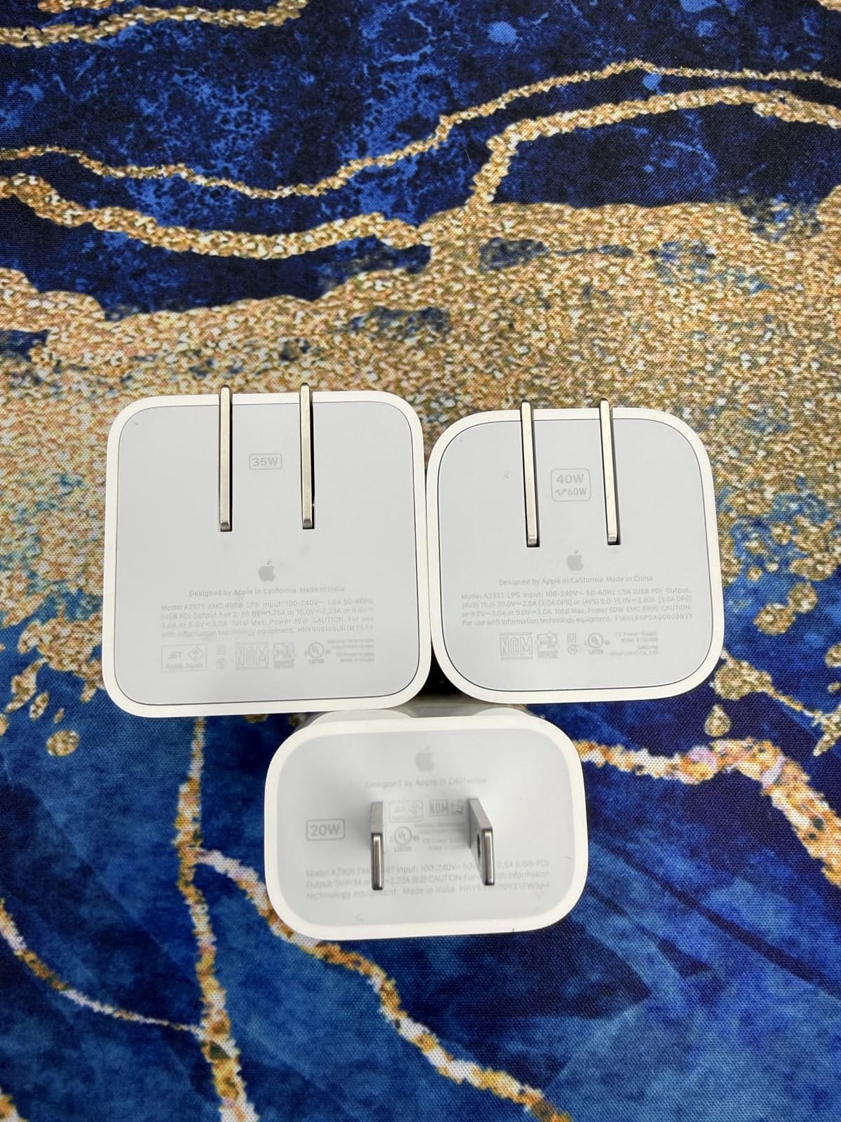 Apple 35W Dual USB-C Port Compact Power Adapter customer photo 2