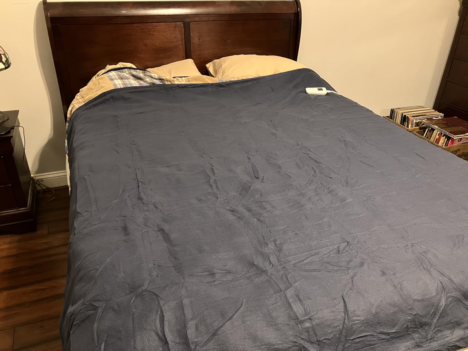 Sunbeam Royal Ultra Fleece Heated Blanket Burgundy Full 84 x 72 in customer photo 2