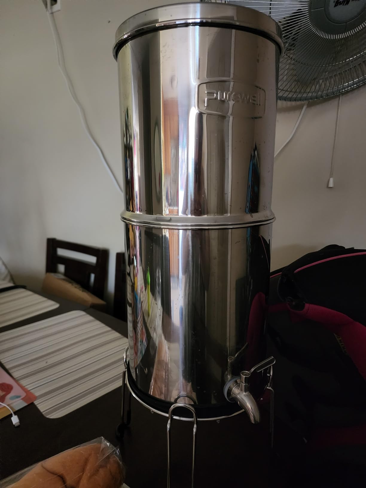 Purewell 3-Stage 0.01μm Ultra-Filtration Gravity Water Filter System, 304 Stainless Steel Countertop System with 2 Filters, Metal Water Level Spigot and Stand, Reduce 99% Chlorine, 2.25G, PW-OB-K customer photo 2
