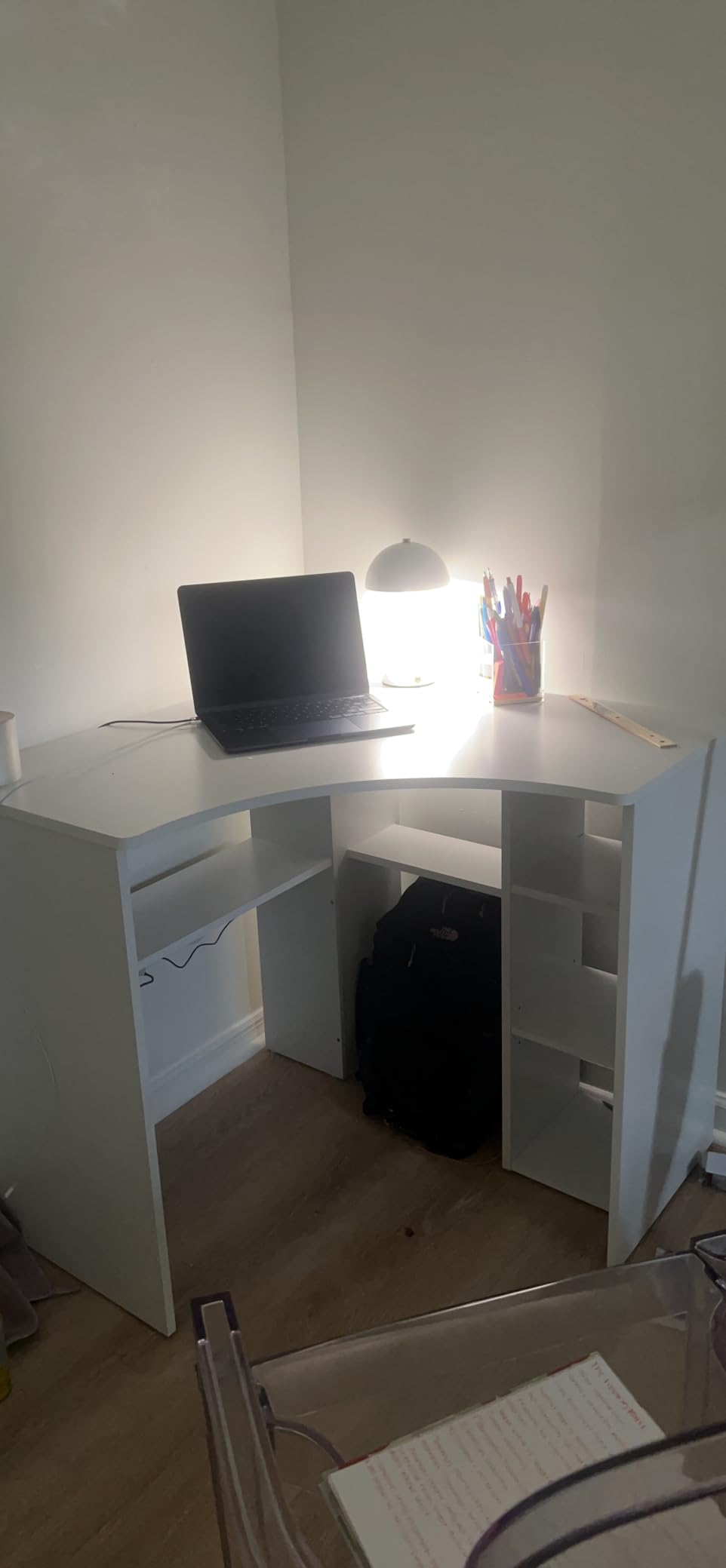 Tangkula Compact Corner Desk, Space Saving Study Table, White customer photo 2