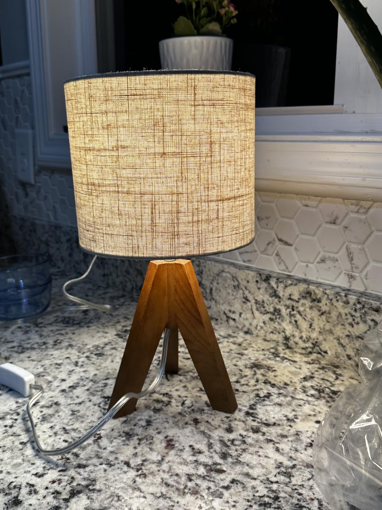 EDISHINE Small Table Lamp, Boho Bedside Lamp, Linen Fabric Shade, 14.2 Inch customer photo 1