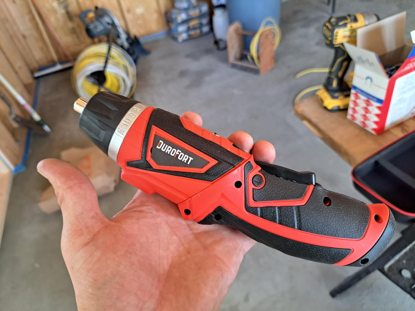 DuroFort Cordless Electric Screwdriver Set, 8V 10Nm Rechargeable Power Electric Drill, Battery Screw Gun with Driver Bit, 320RPM/10+1 Torque, 2 Position Handle, Flexible Shaft LED Light (Red, 28Pcs) customer photo 1