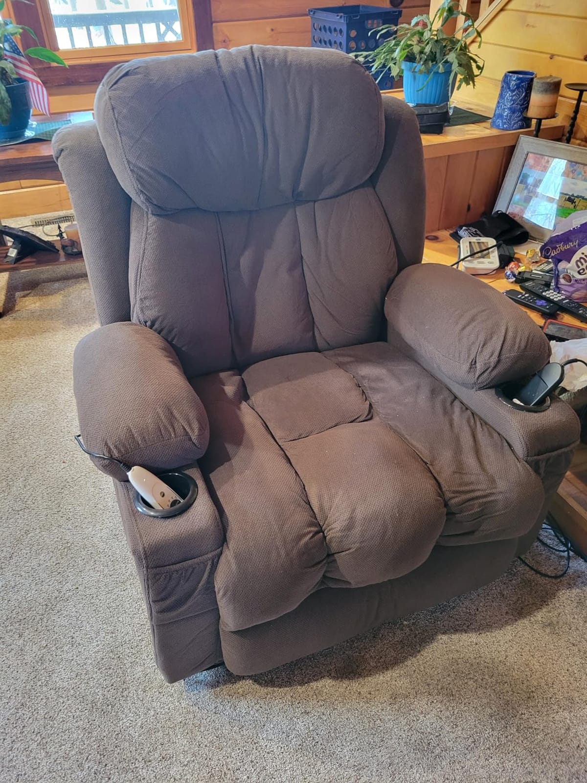 BOSMILLER Power Lift Recliner Chair for Elderly with Vibration Massage and Lumbar Heating Electric Oversized Single Sofa with Cup Holder and USB Charge Port for Living Room customer photo 1
