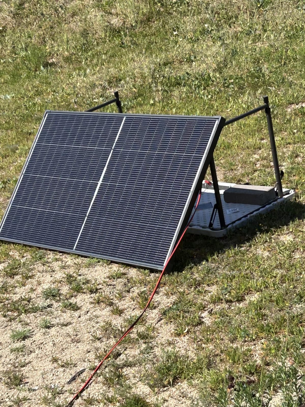 N-Type 16BB 200W Bifacial Solar Panel, 200 Watt Solar Panel for 12V Battery Systems, 25.6% High Efficiency, Dual-Module Parallel Anti-Shade Design, for RV Van Marine Home Rooftop Off-Grid customer photo 2