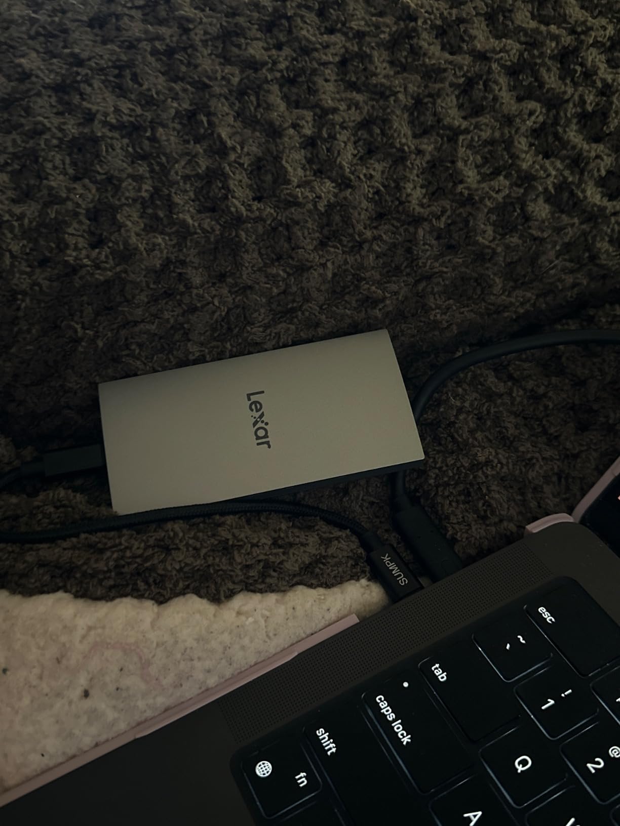 Lexar 2TB ES3 External SSD, 1050MB/s Read, USB-C, Sleek & Sturdy customer photo 1