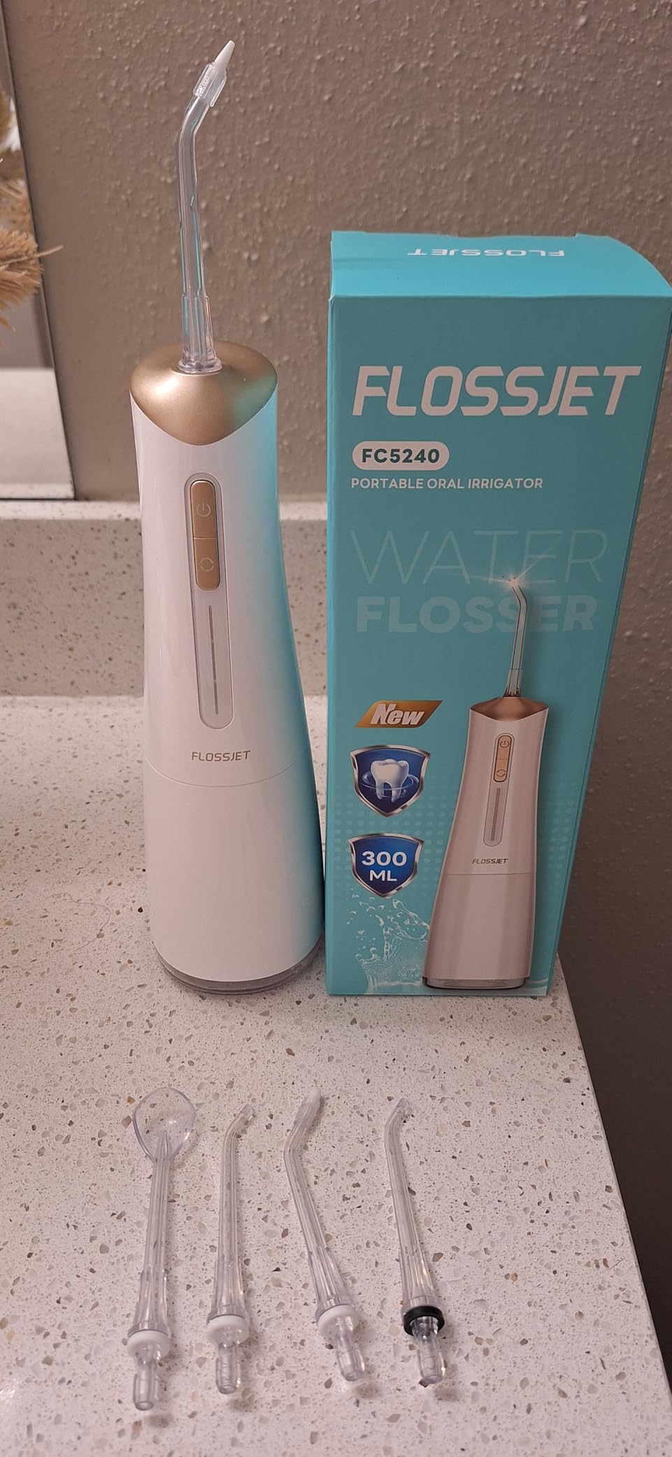 FlossJet Cordless Flosser customer photo 1