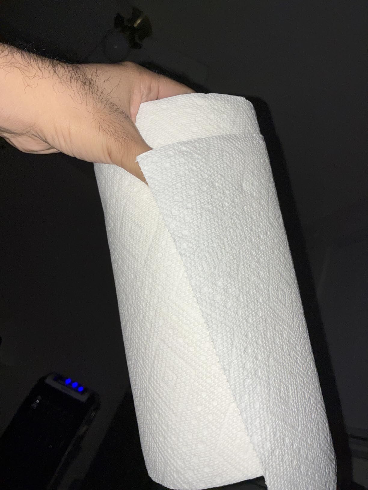 Bounty Quick-Size Paper Towels, White, 8 Family Triple Rolls = 27 Regular Rolls customer photo 2