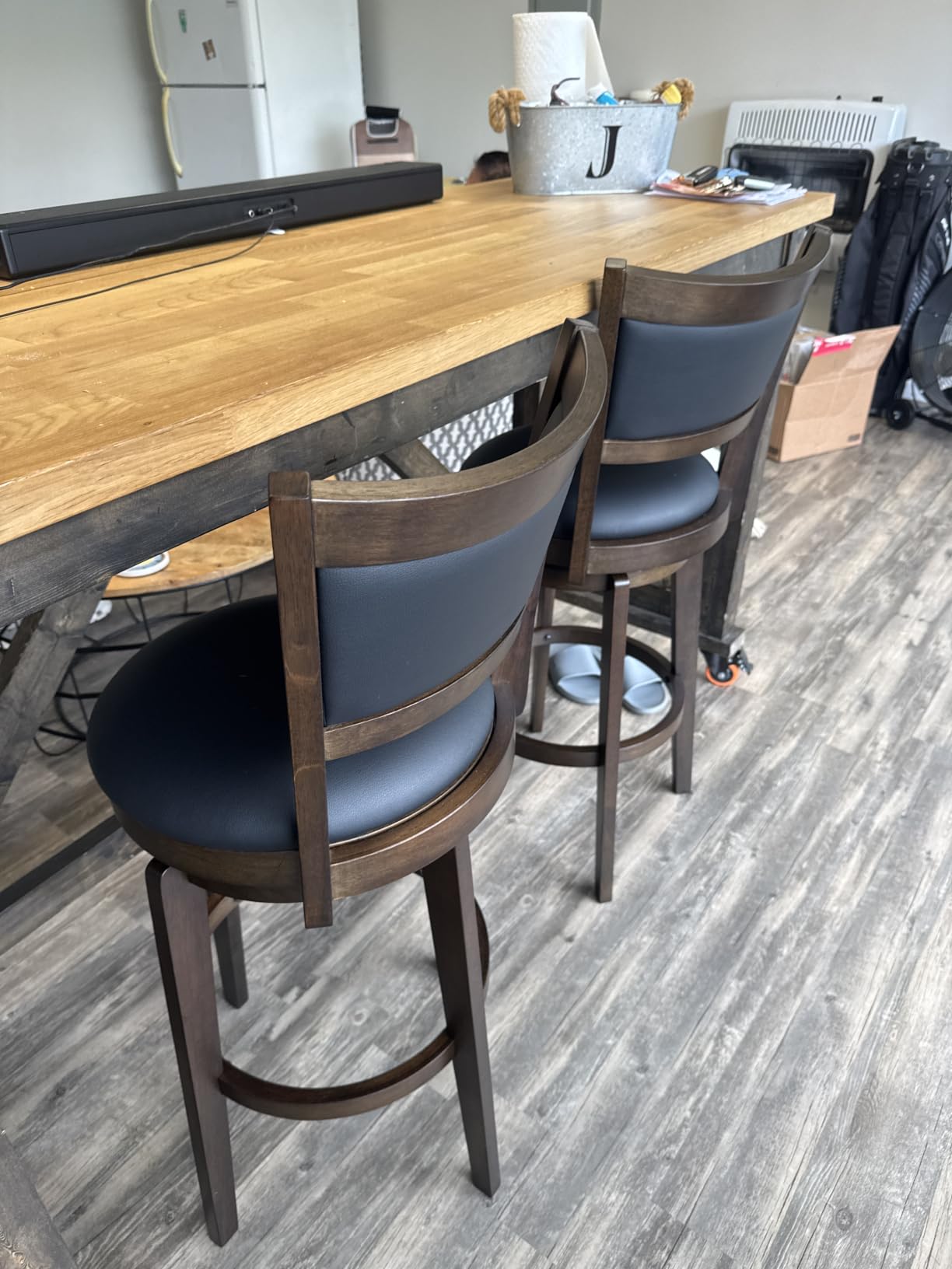 PrimeZone Swivel Bar Stools Set of 4, 24 Inch Counter Height Barstools customer photo 1