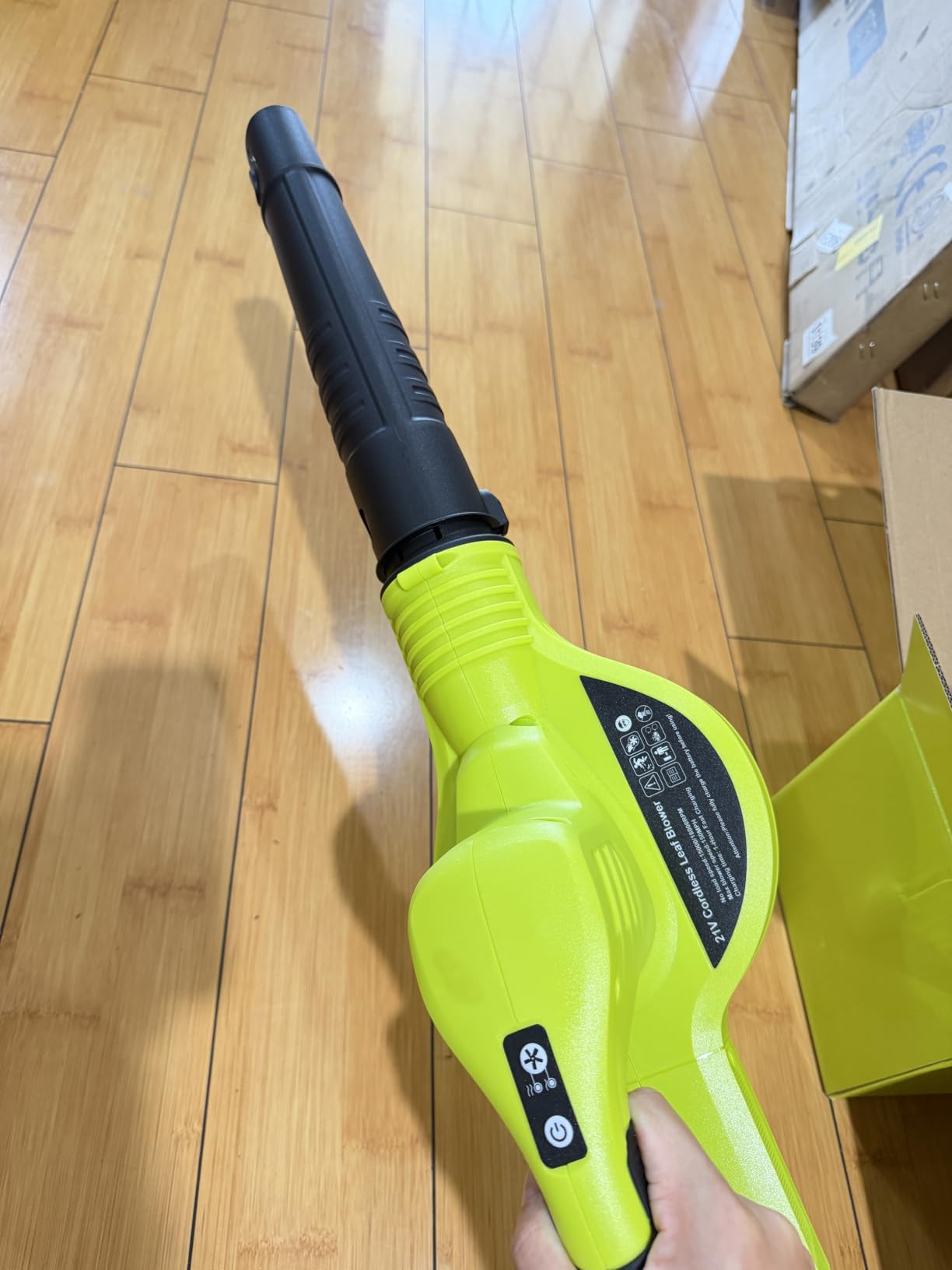 Leaf Blower Cordless 21V Electric with 2 Batteries and Charger Lightweight customer photo 1
