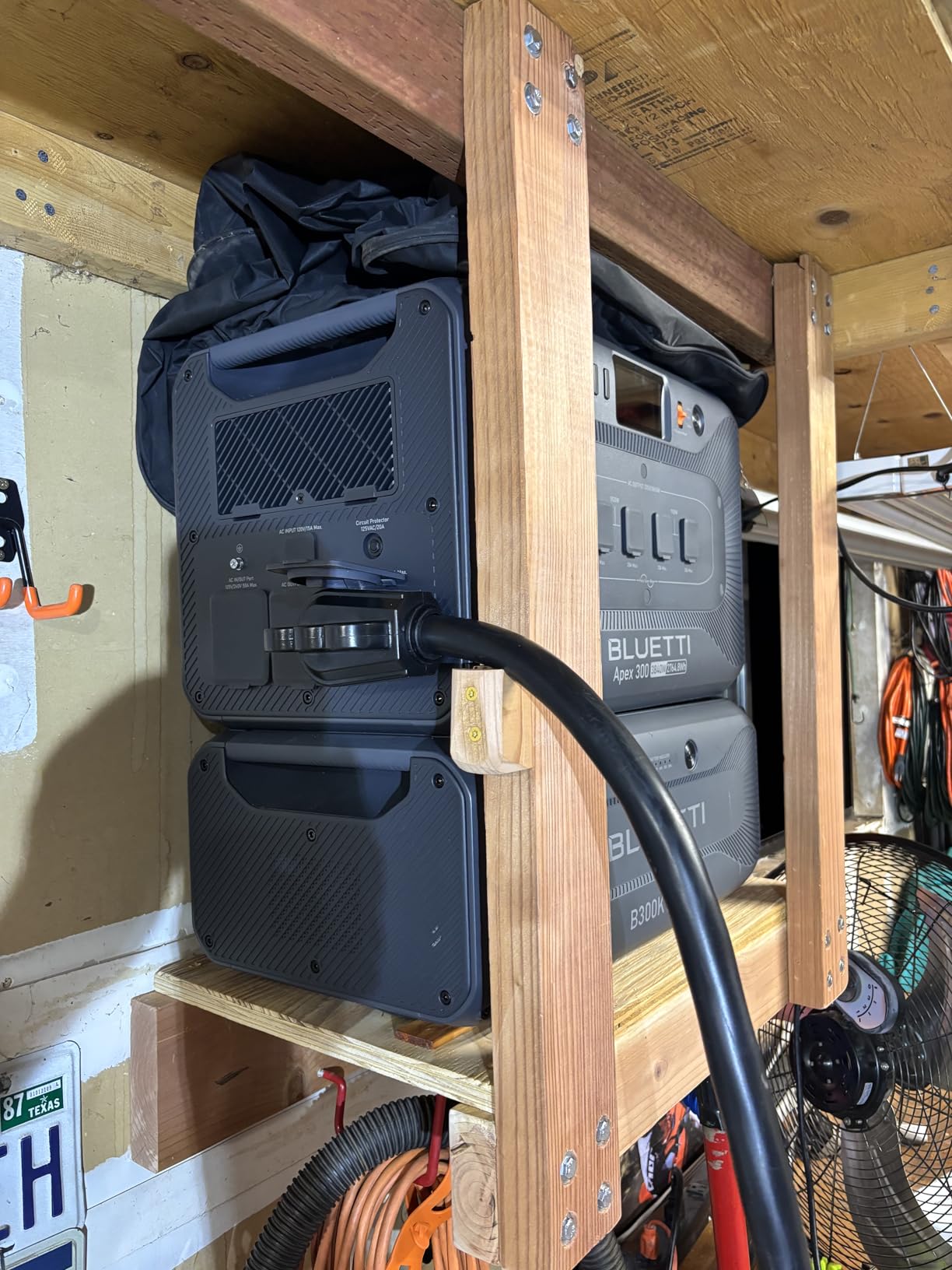 BLUETTI Apex 300 Solar Generator & 2 B300K, 8294.4Wh LFP Battery Backup customer photo 2