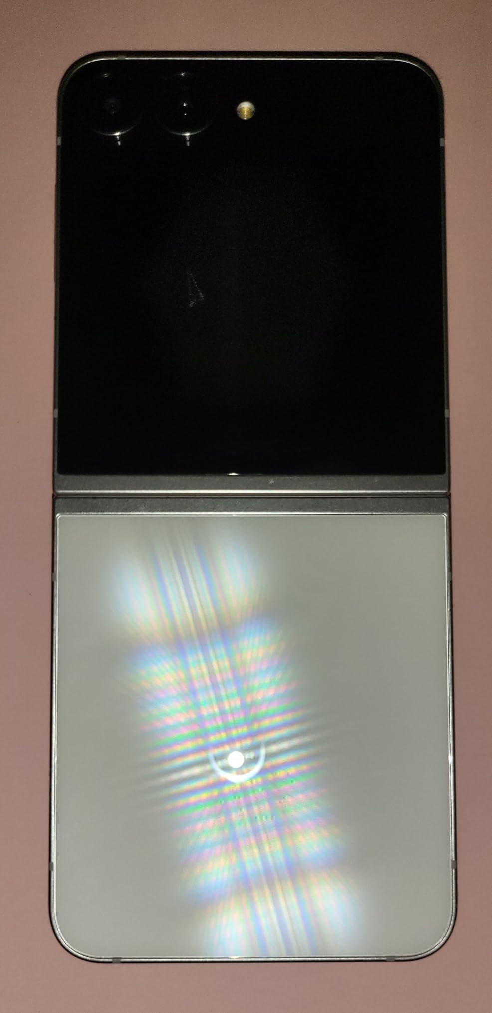 Samsung Galaxy Zflip7 FE Cell Phone (2025), 256GB AI Smartphone, JetBlack customer photo 2
