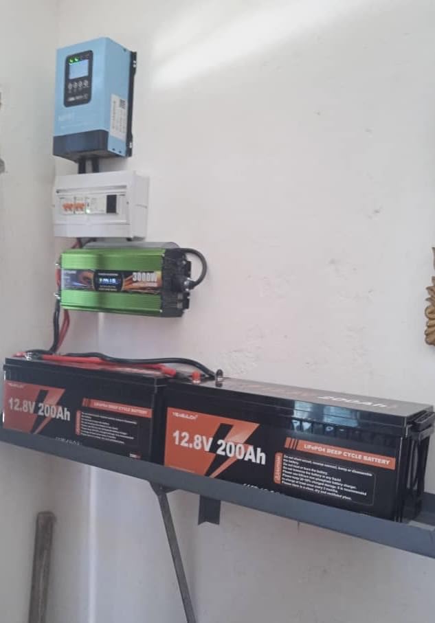 12V 314Ah LiFePO4 Lithium Battery with 200A BMS 15000+ Deep Cycle customer photo 2
