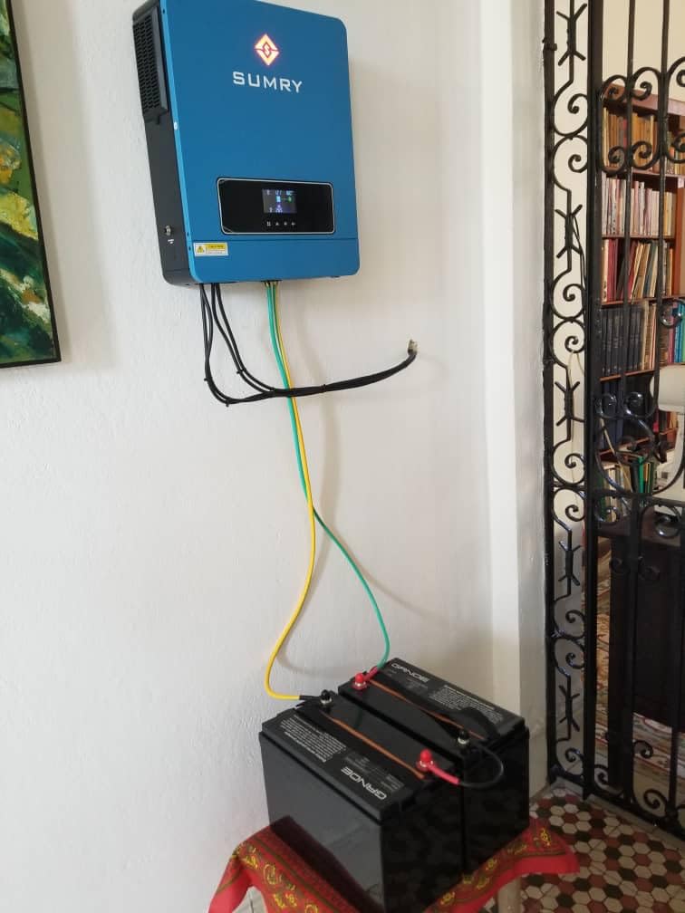 SUMRY Hybrid Solar Inverter Charger 3600W DC24V to AC110V Voltage Converter customer photo 1