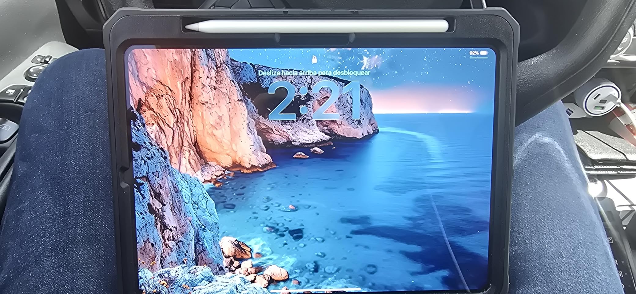 iPad Pro M5 customer photo 1